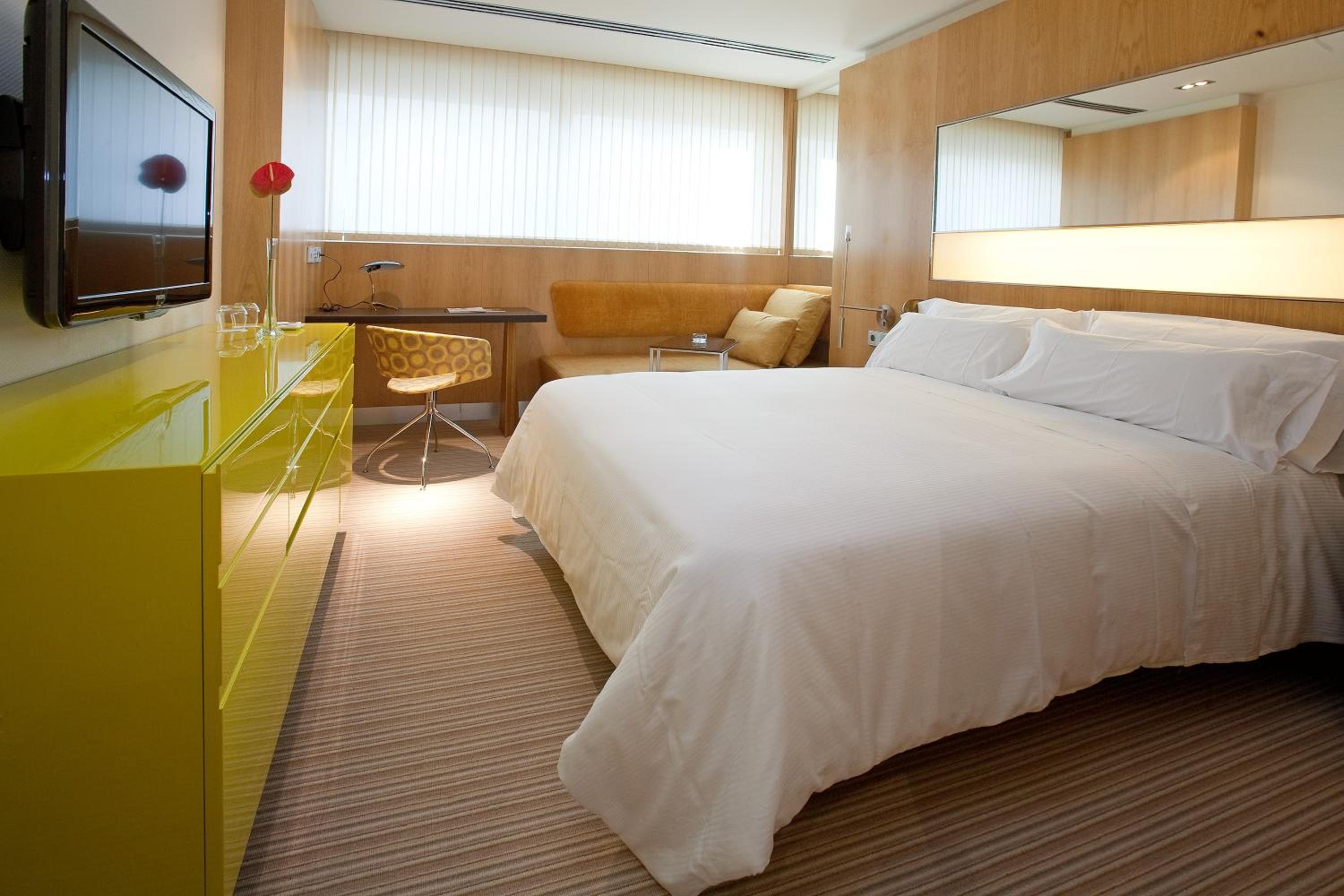 Double or Twin Room - Photo 1