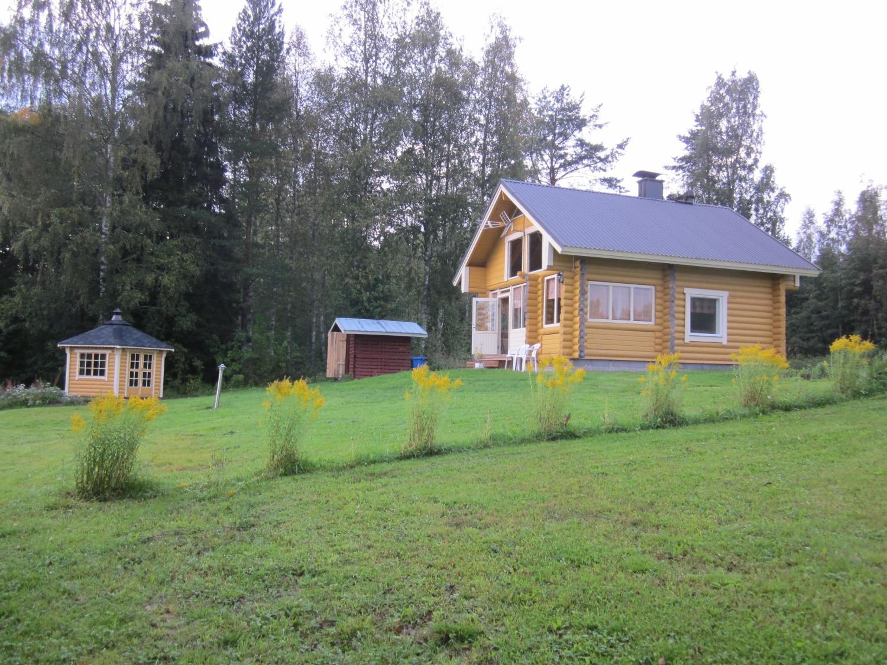 Cottage with Sauna - Photo 11