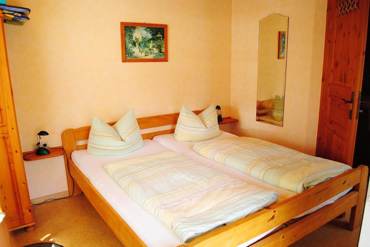 Apartment with Terrace photo 3