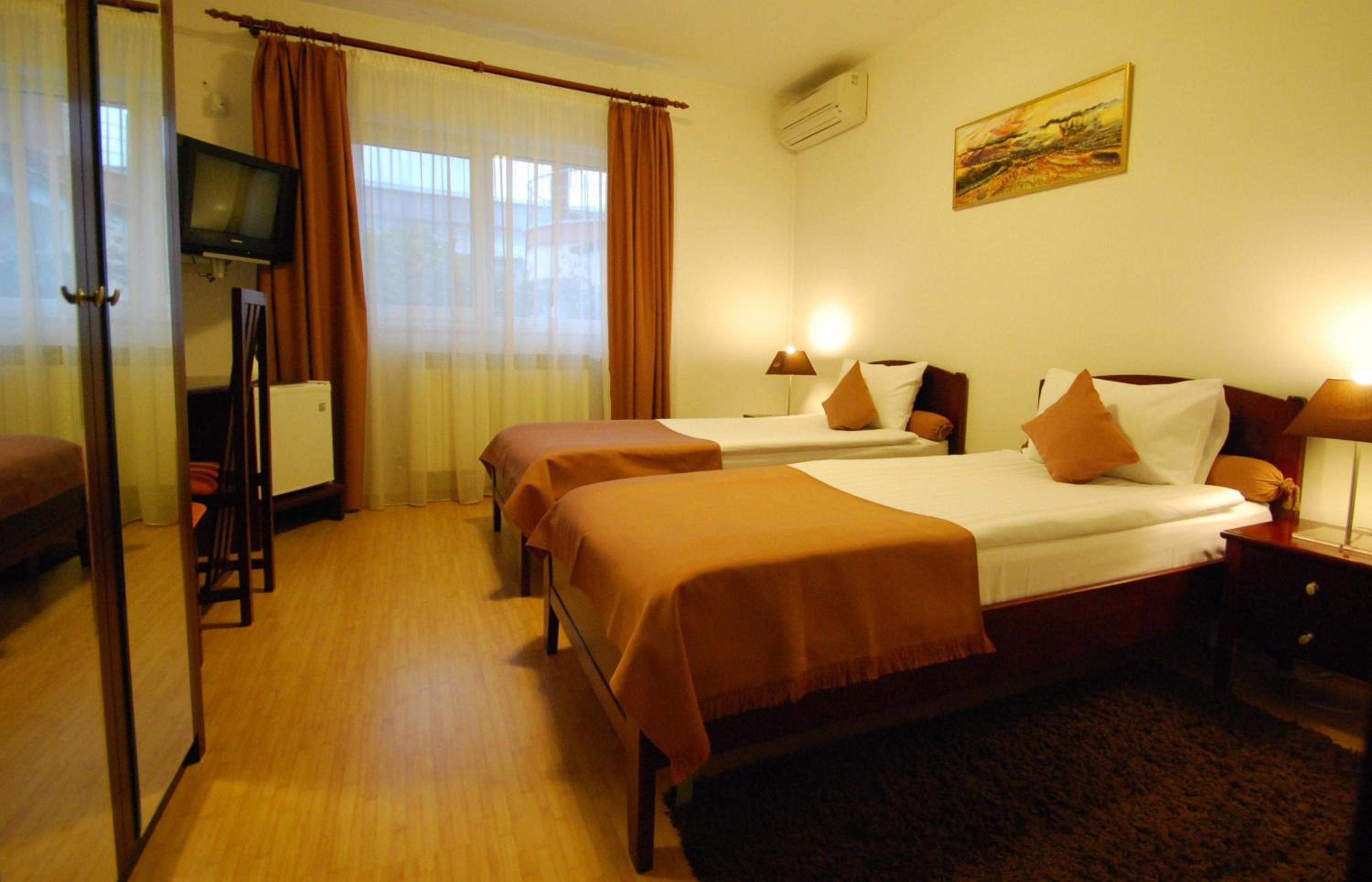 Twin Room photo 1