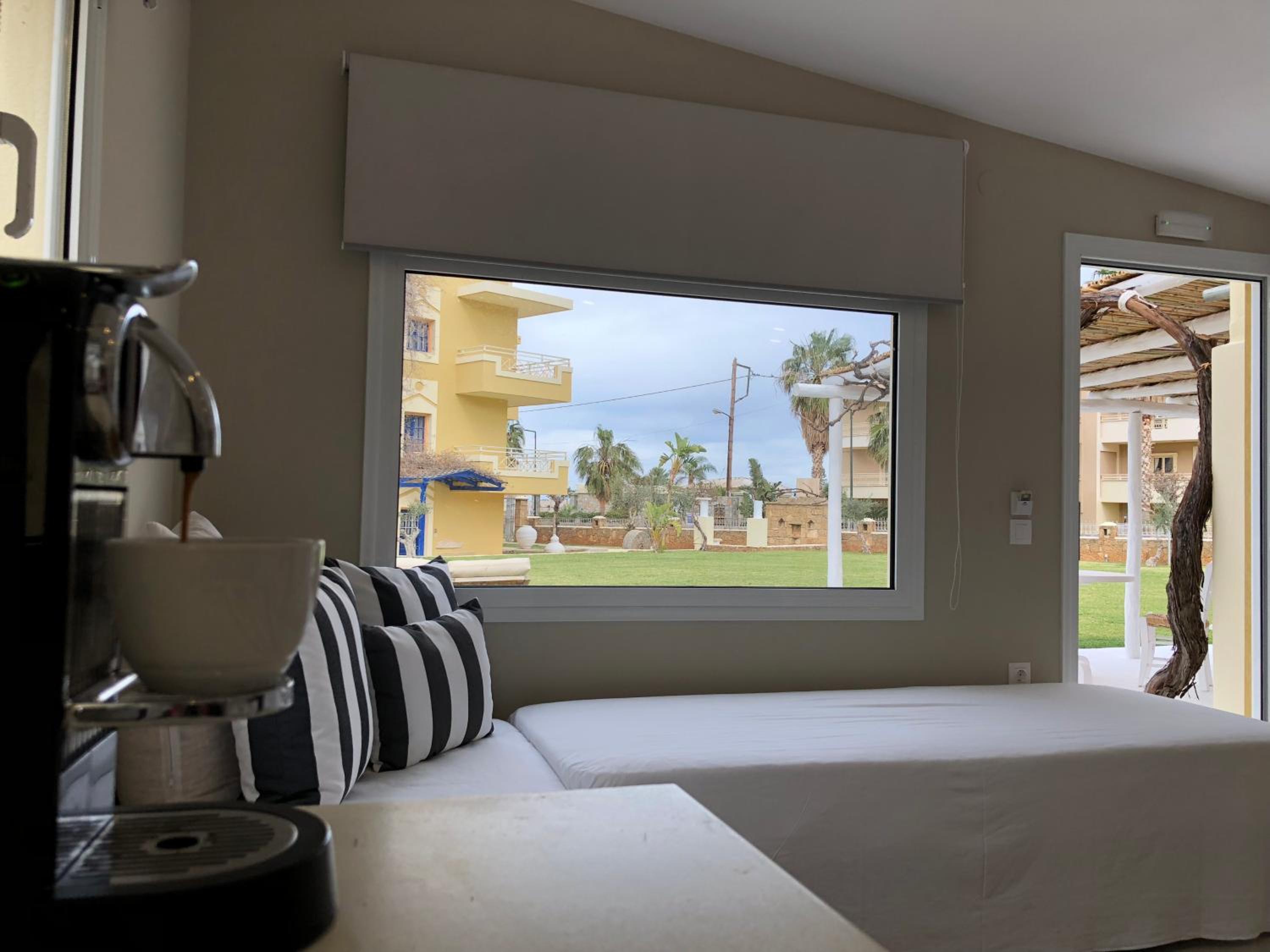 One-Bedroom Villa - Photo 23