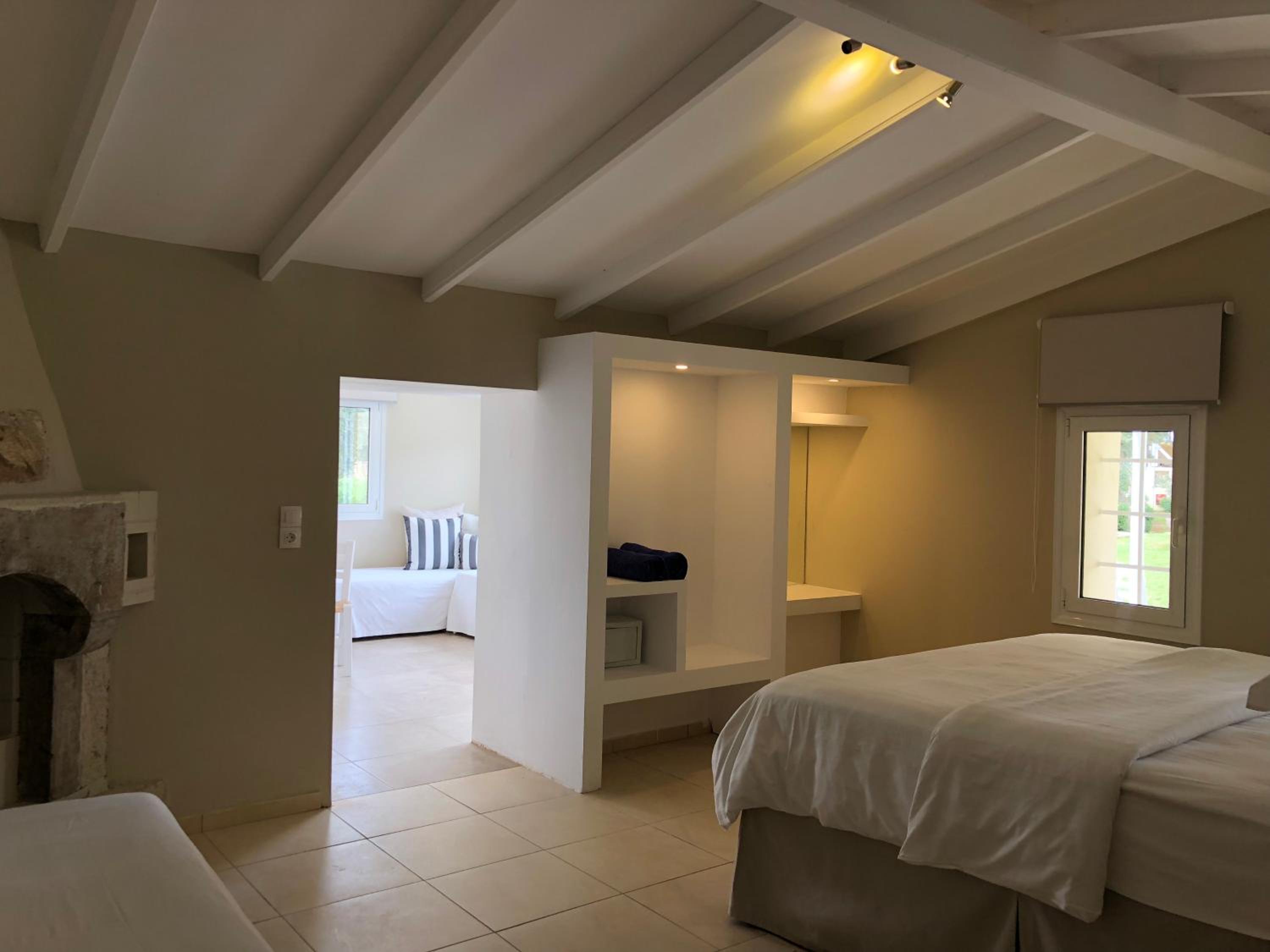 One-Bedroom Villa - Photo 19