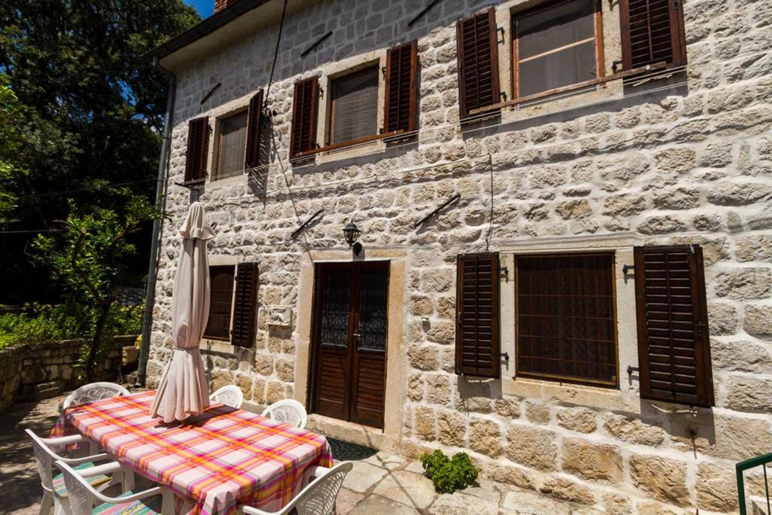 Duplex Two-bedroom Apartment with Terrace and Sea View photo 2