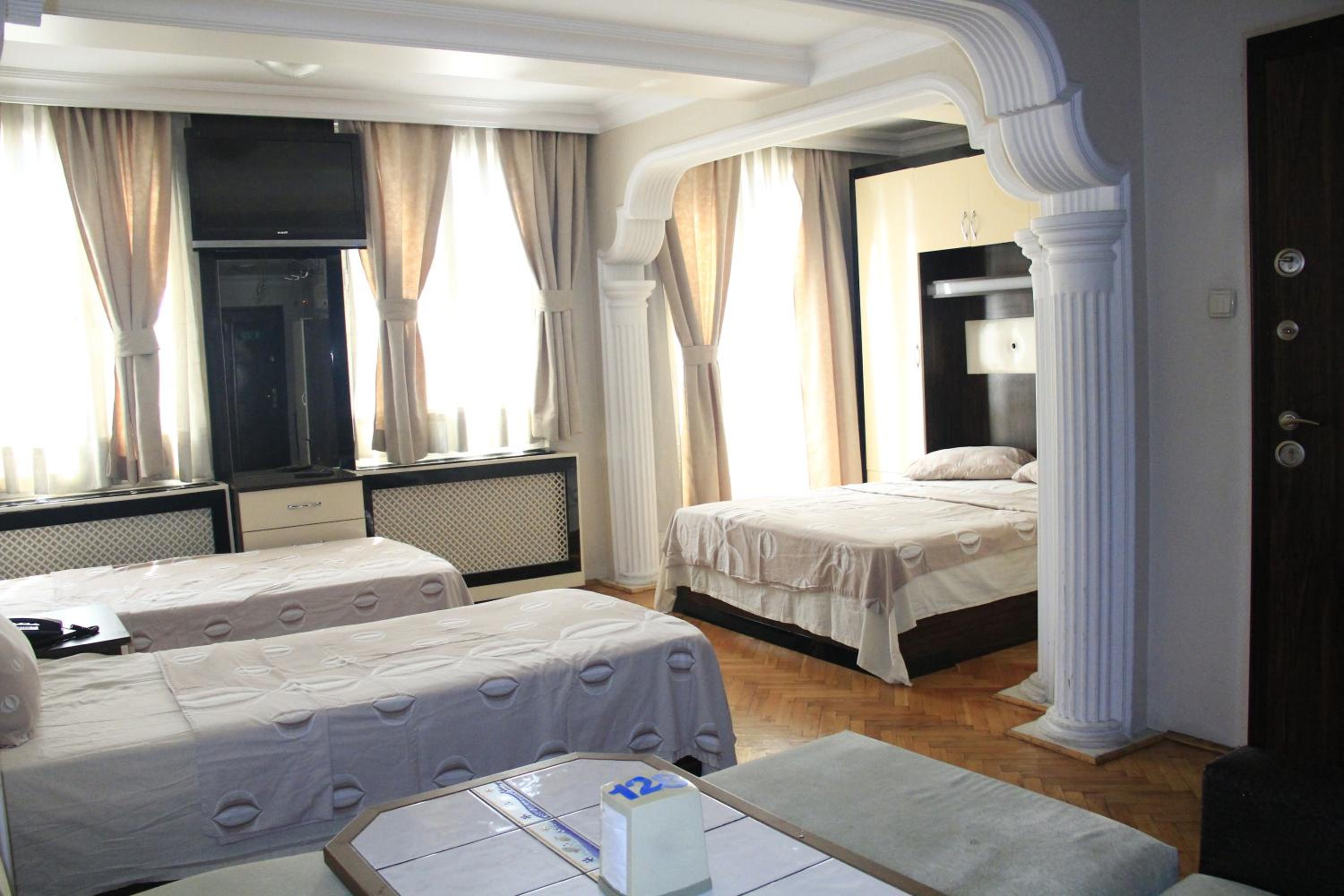 Triple Room photo 1