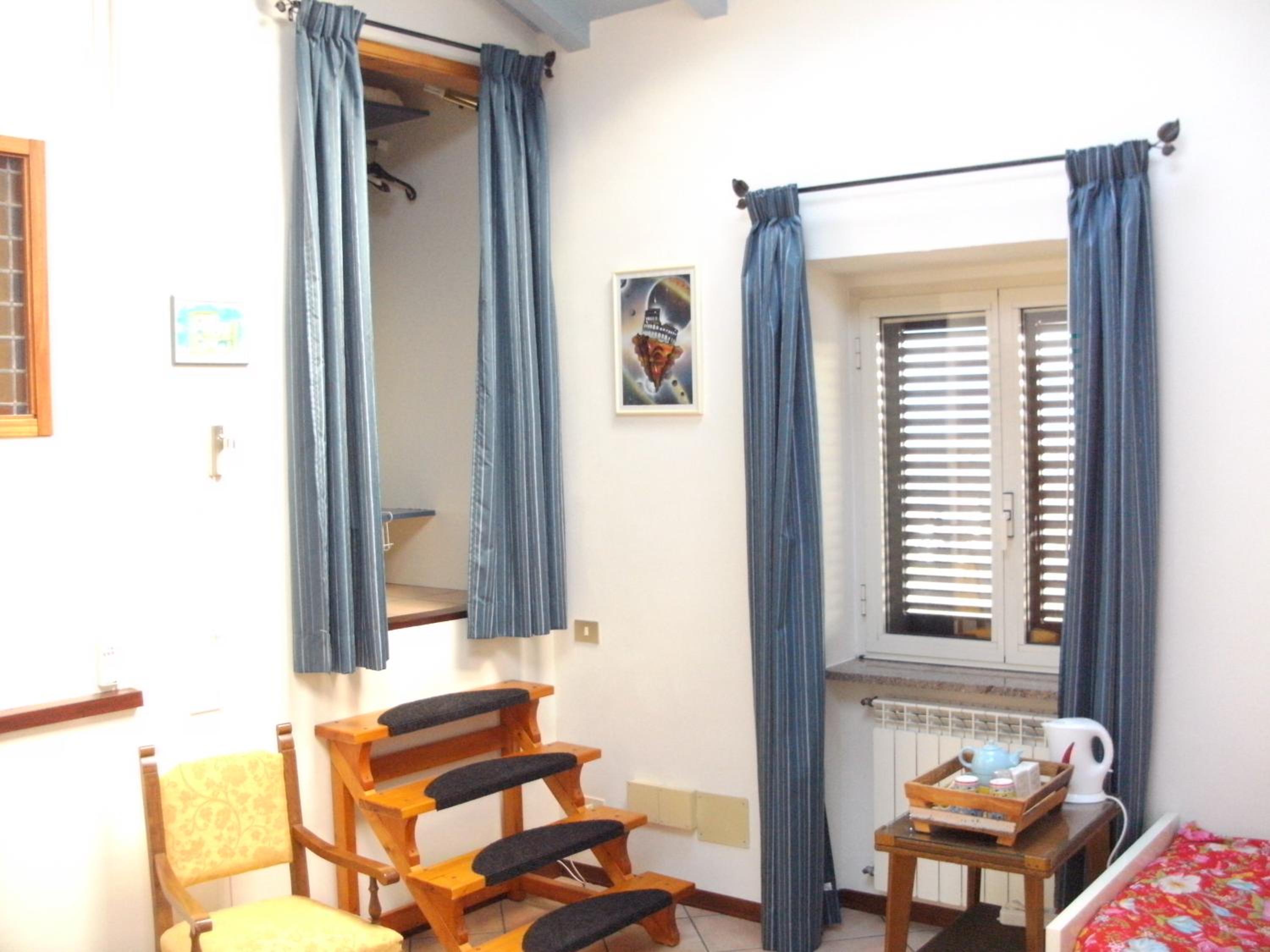Triple Room with Private Bathroom photo 3