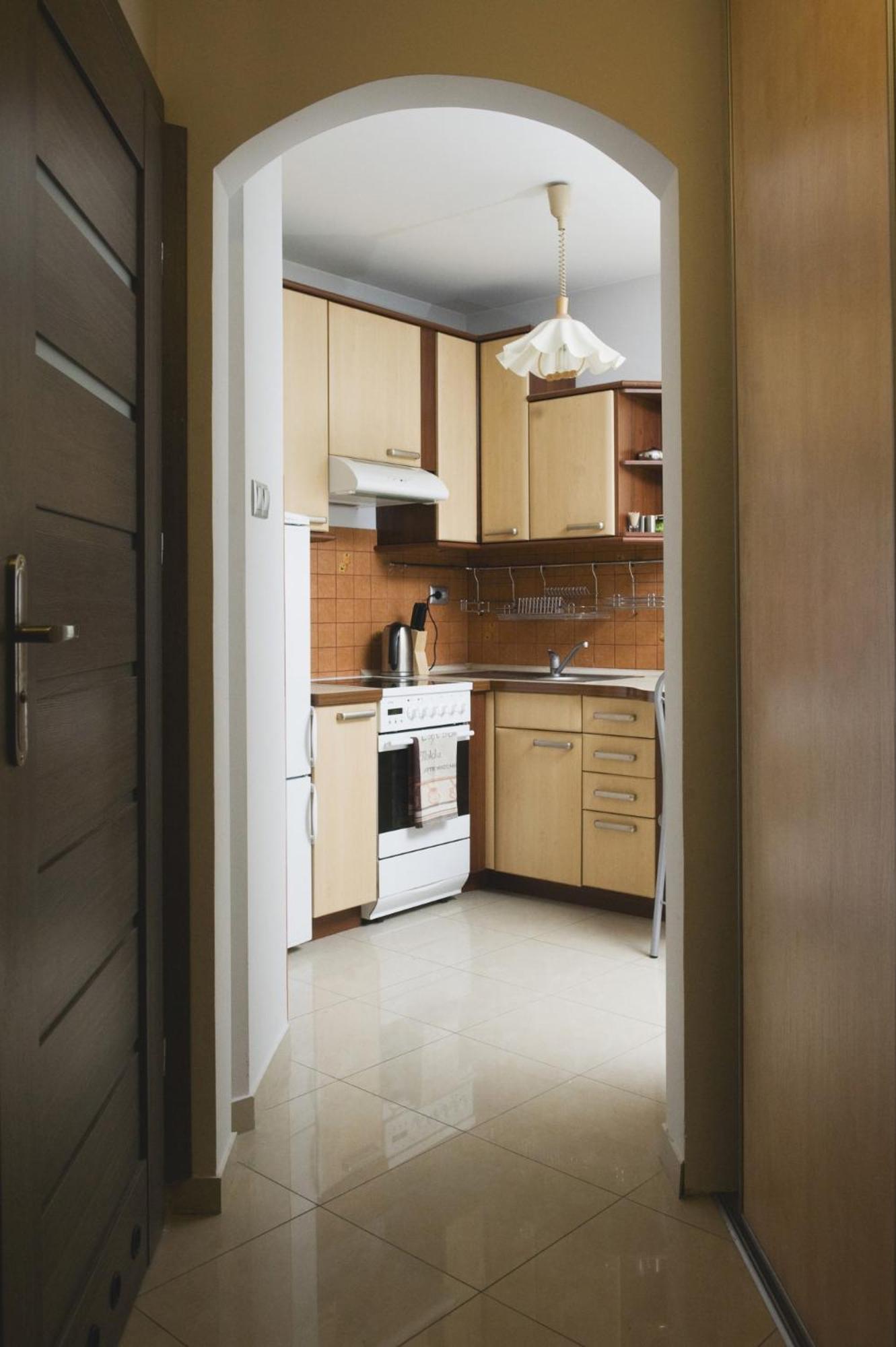 Apartment with Jacuzzi - Photo 19