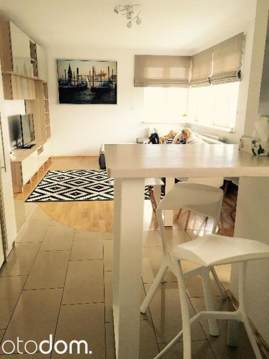One-Bedroom Apartment - Photo 14