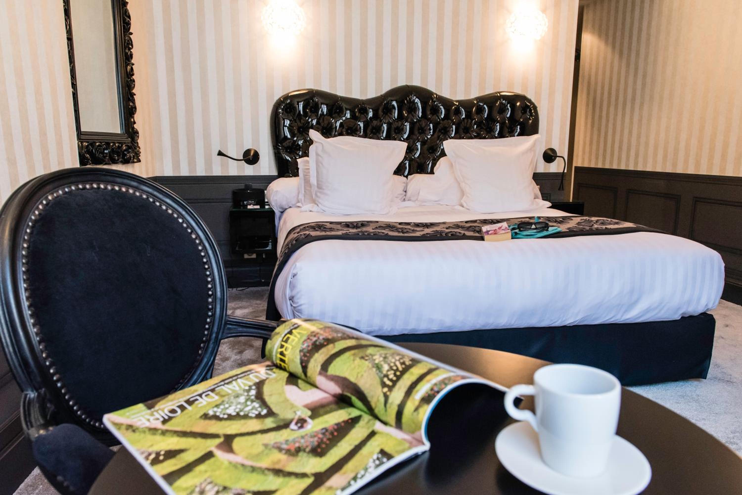 Prestige King Room photo 3