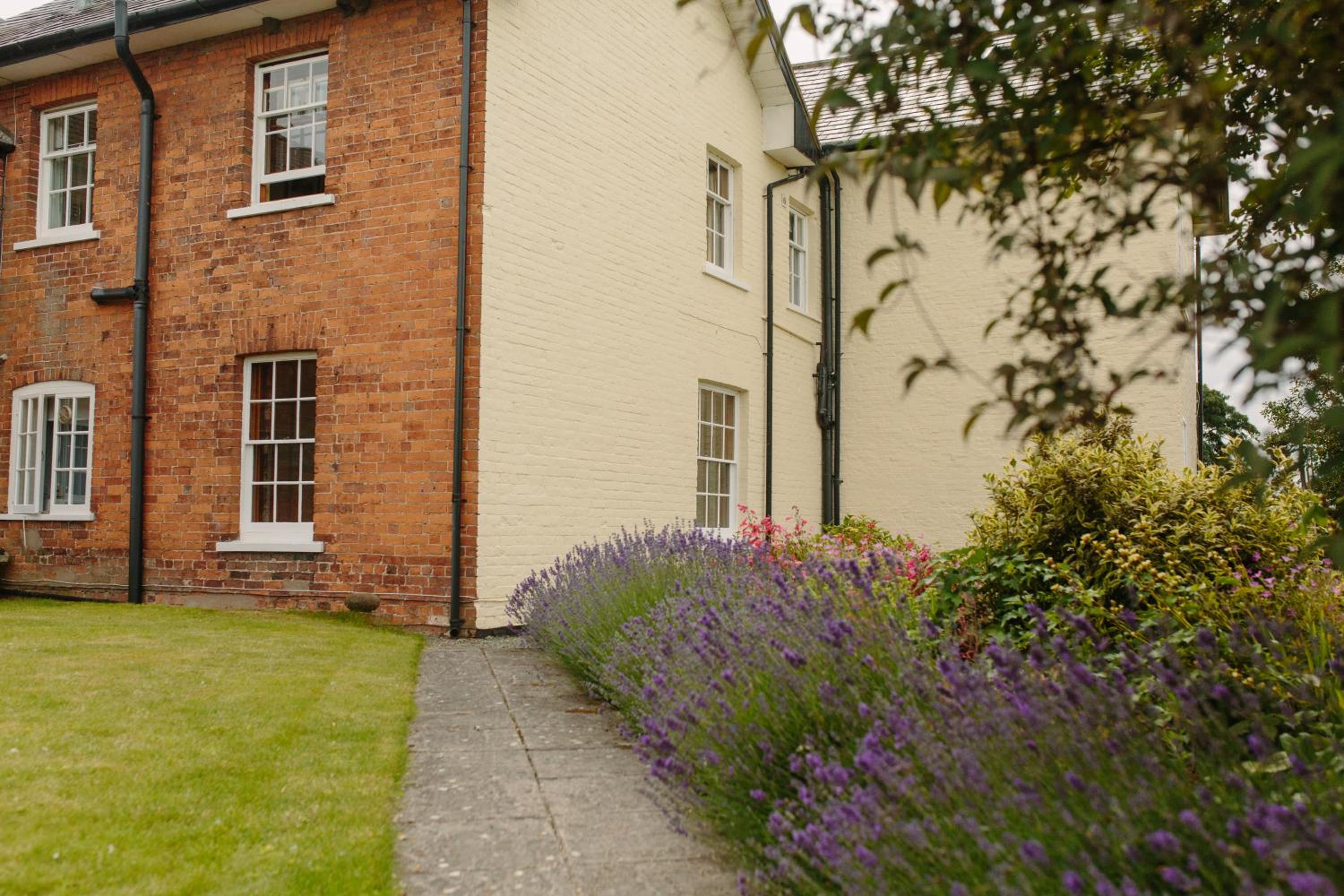 Double Room with Garden View - Photo 7