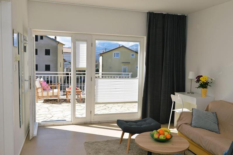Apartment - Photo 22