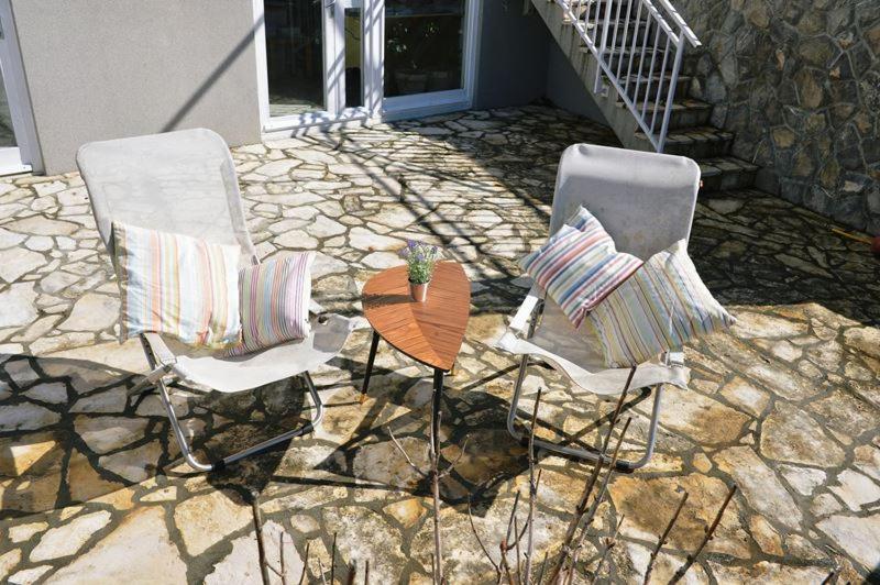Apartment - Photo 11