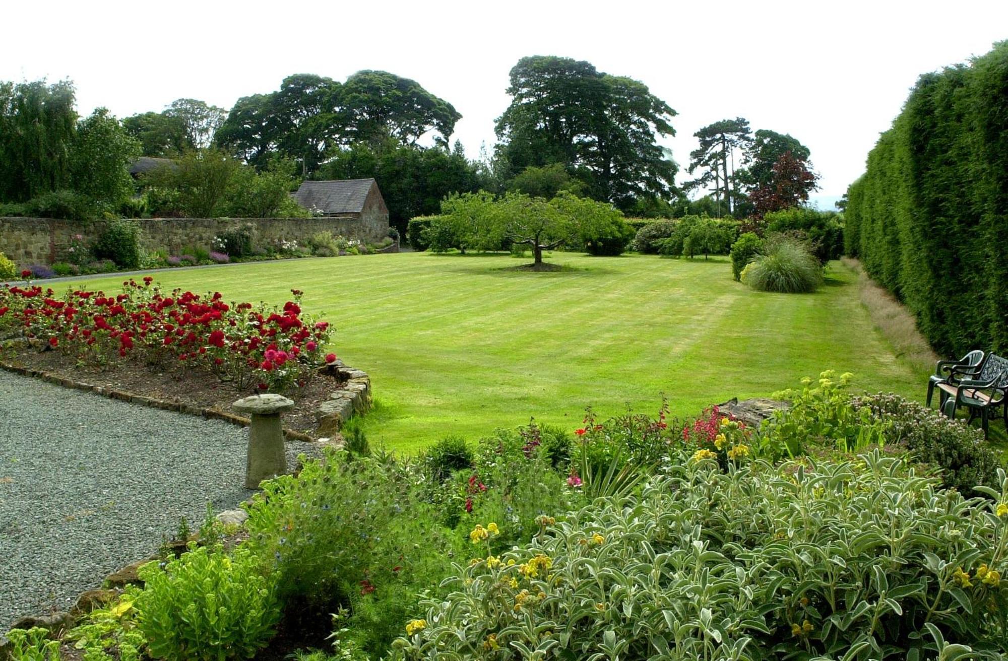 Double Room with Garden View - Photo 10