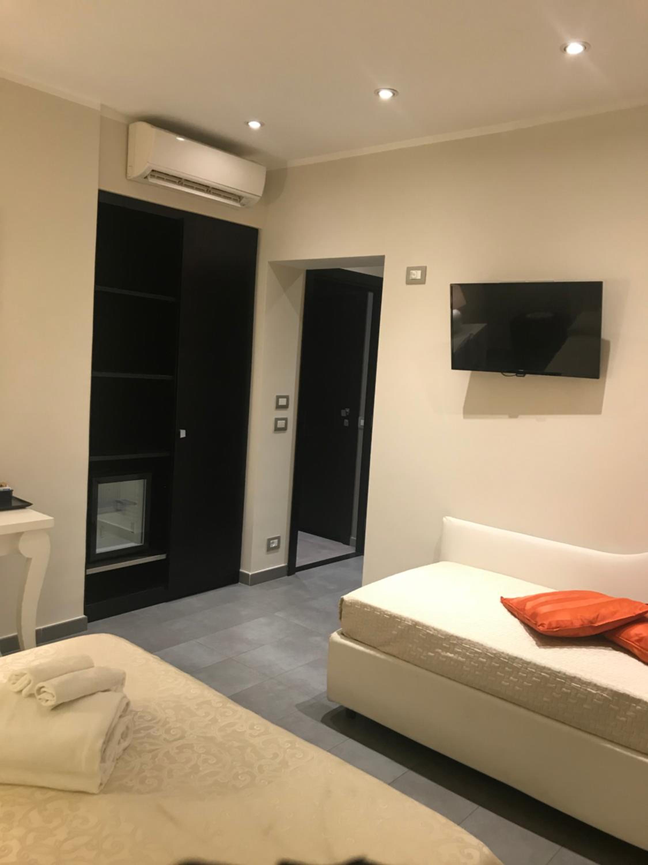 Standard Triple Room photo 3