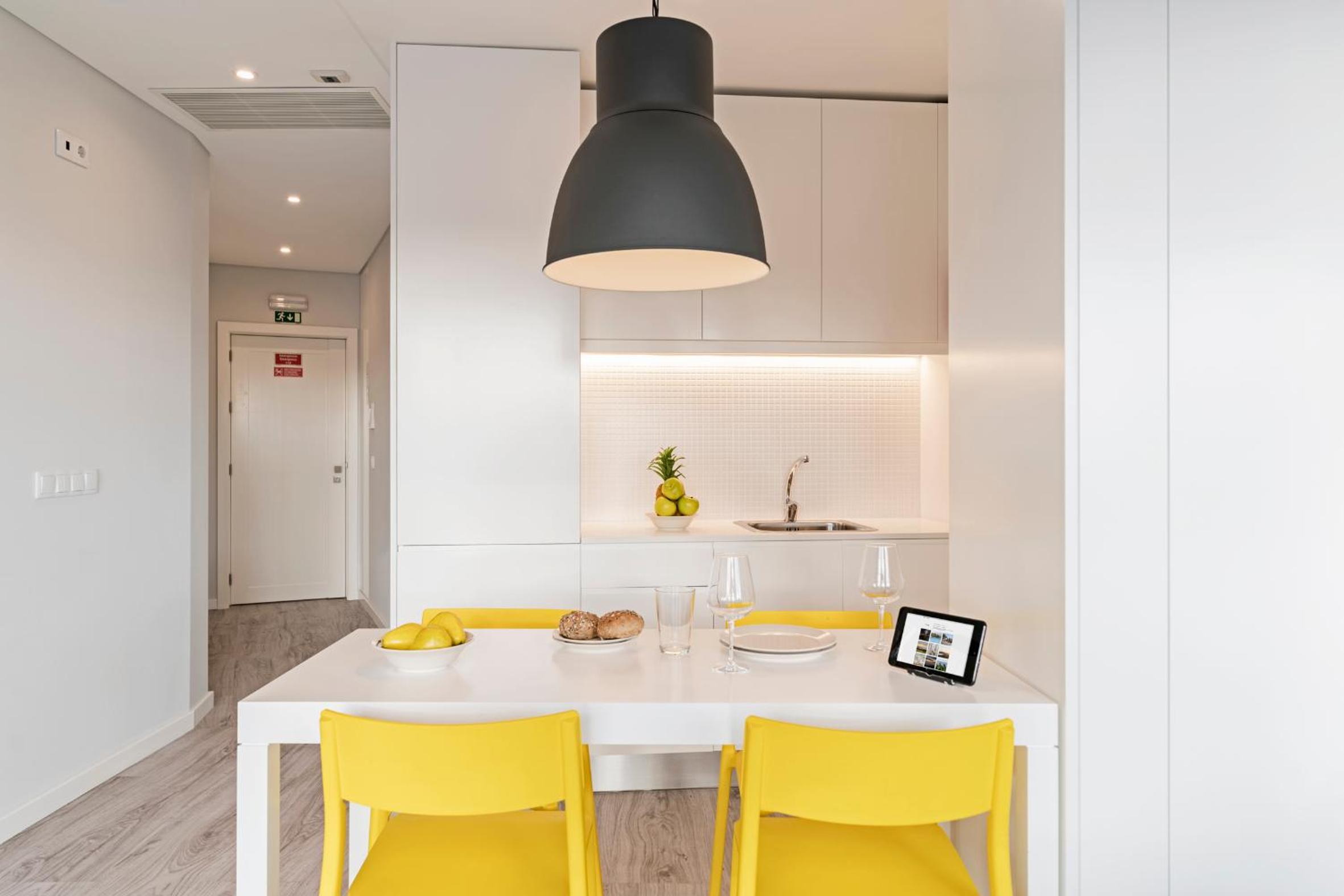 Studio Apartment photo 3