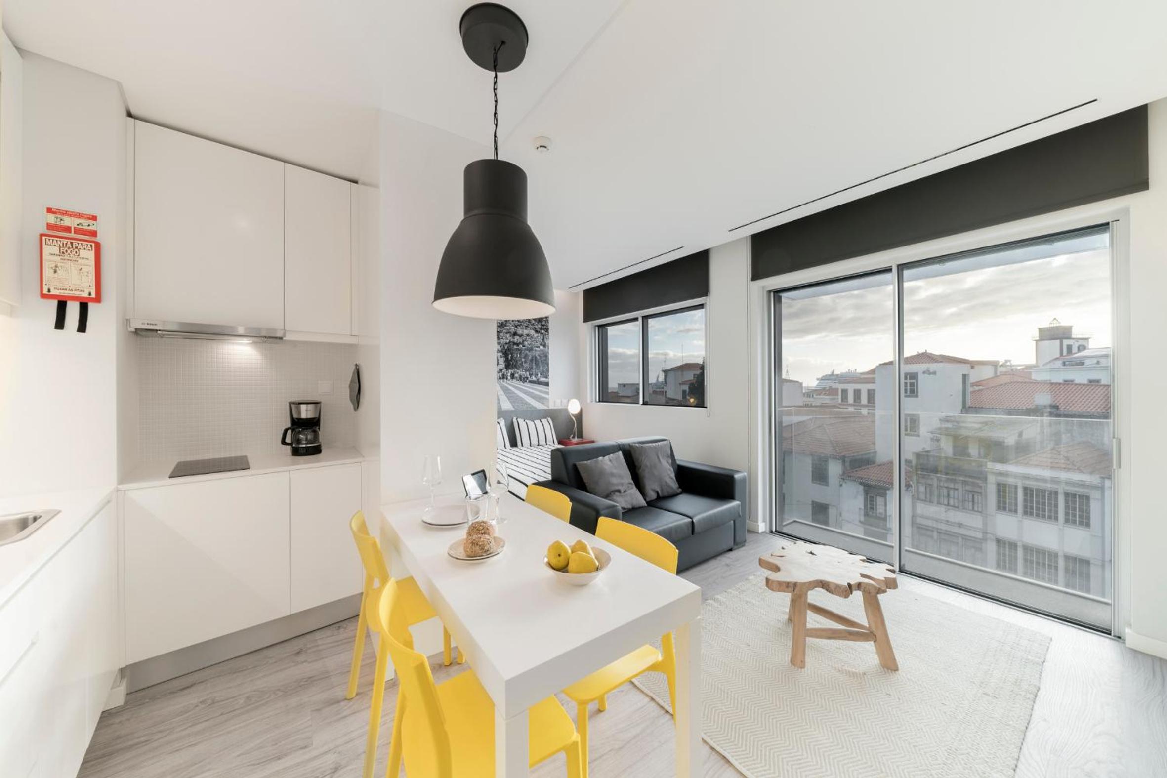 Studio Apartment photo 1