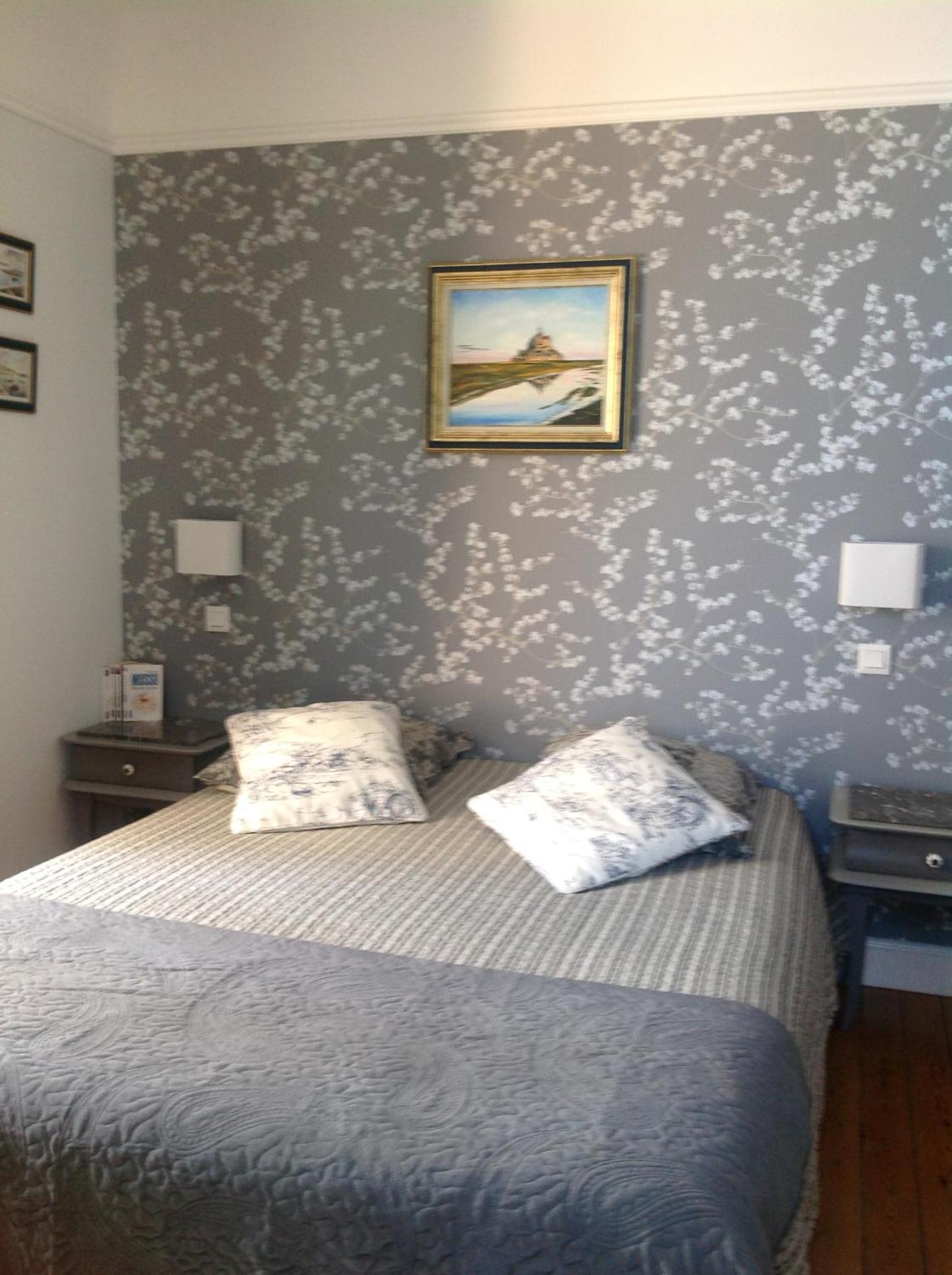 Double Room with Private External Bathroom - Photo 1
