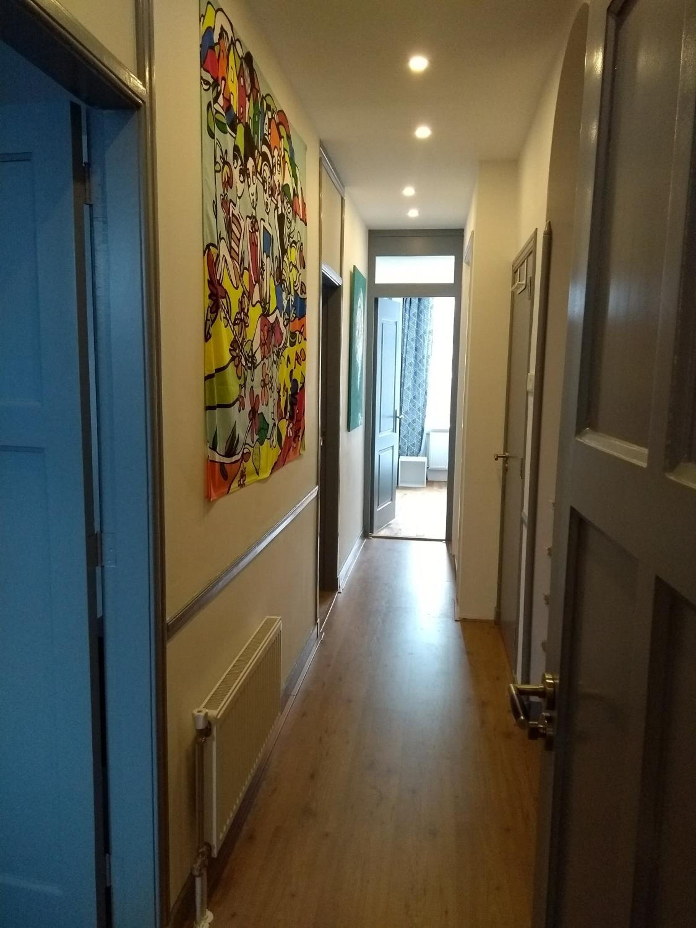 Apartment photo 1