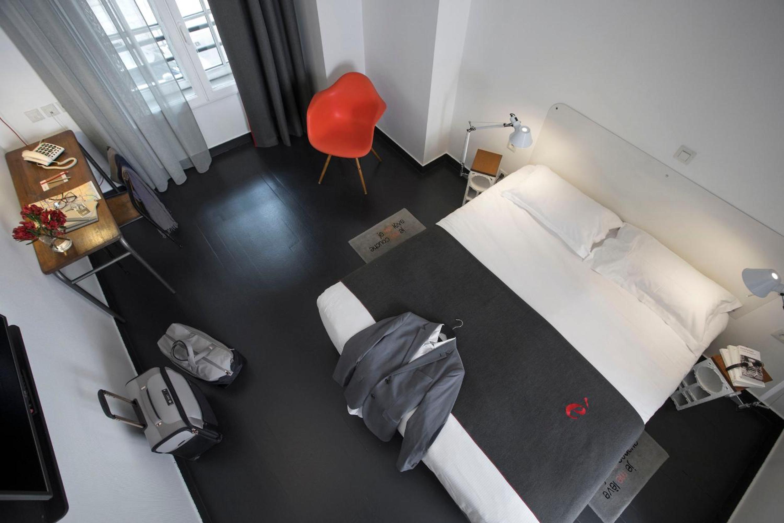 Double Room - Post Graduate photo 2