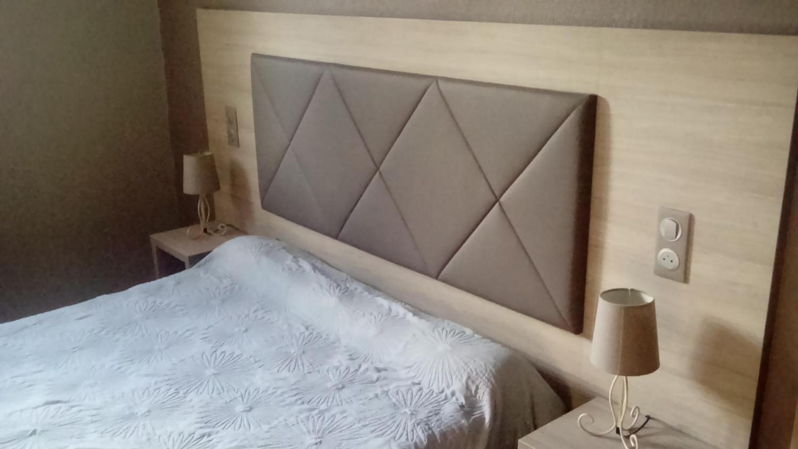 Twin Room - Photo 5