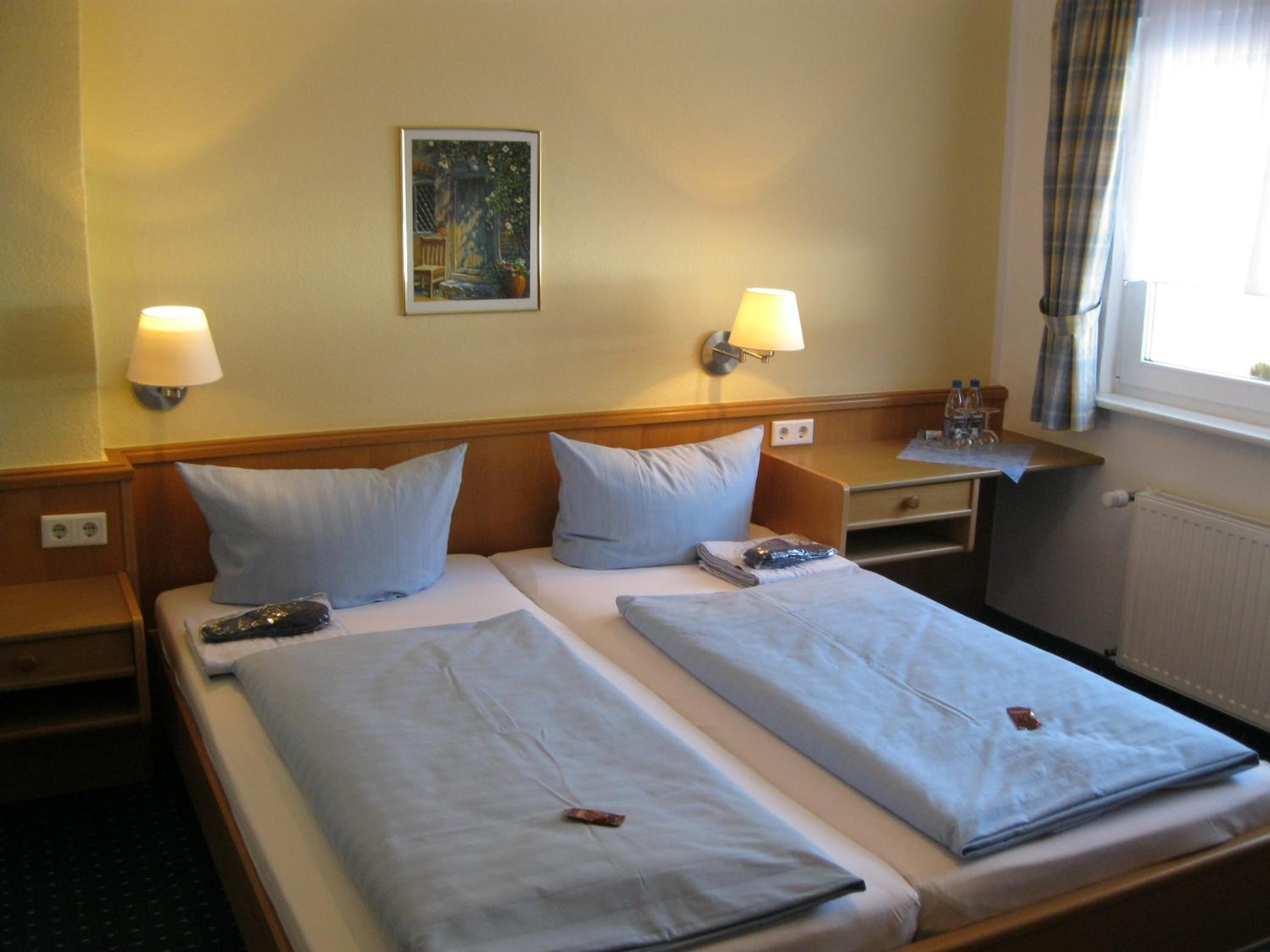 Double Room - Photo 2