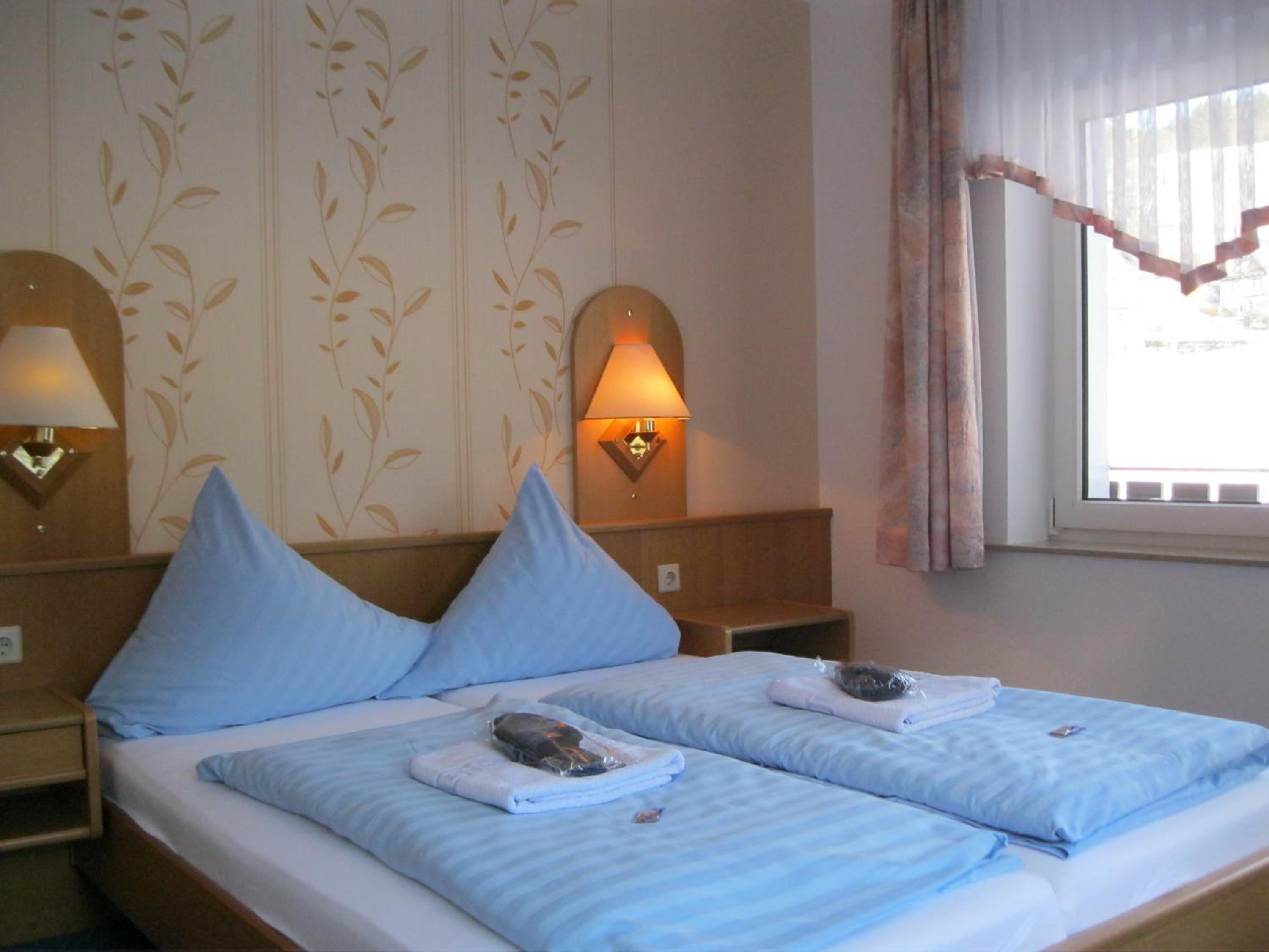 Double Room - Photo 7