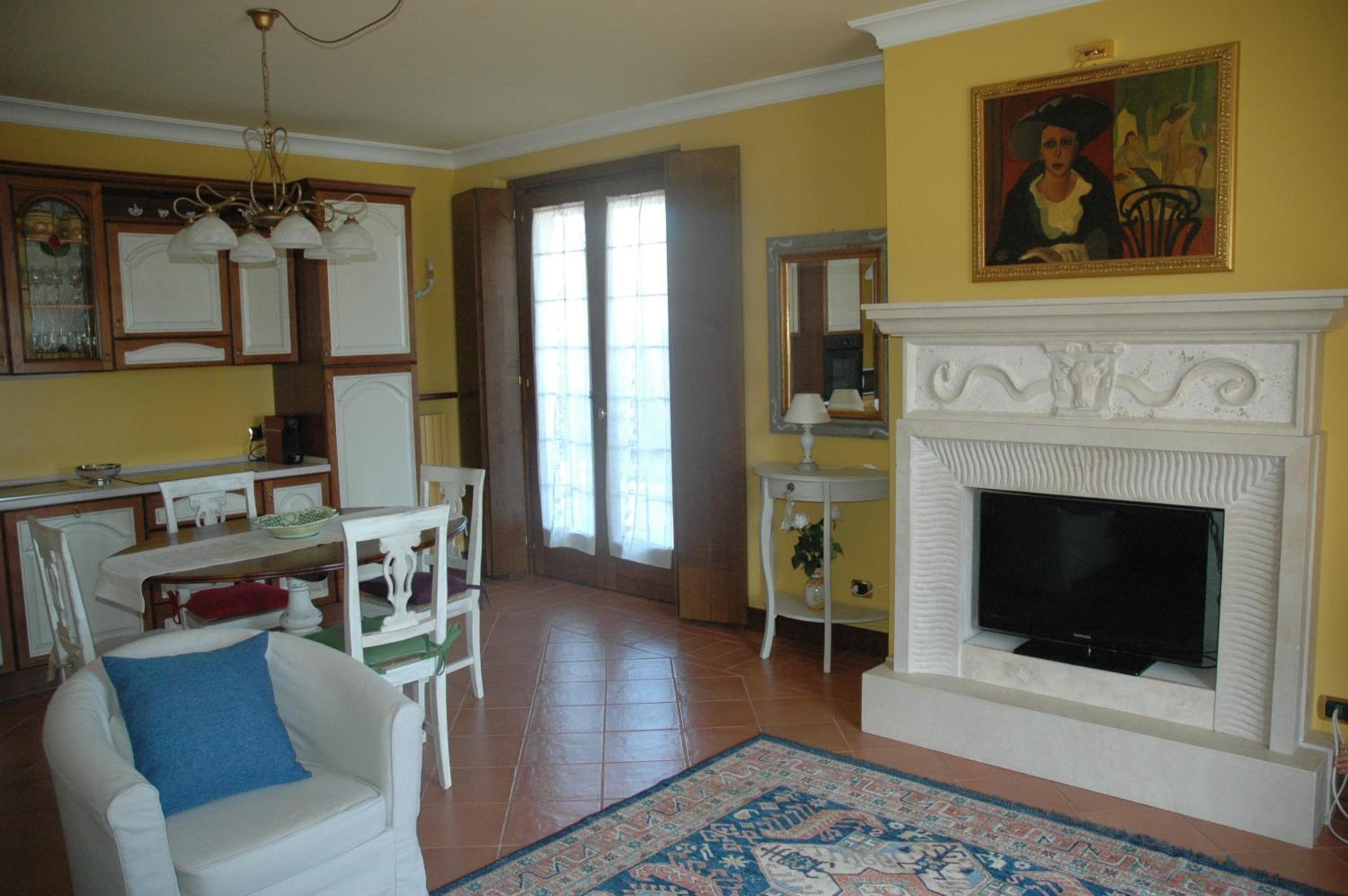 Apartment with Garden View