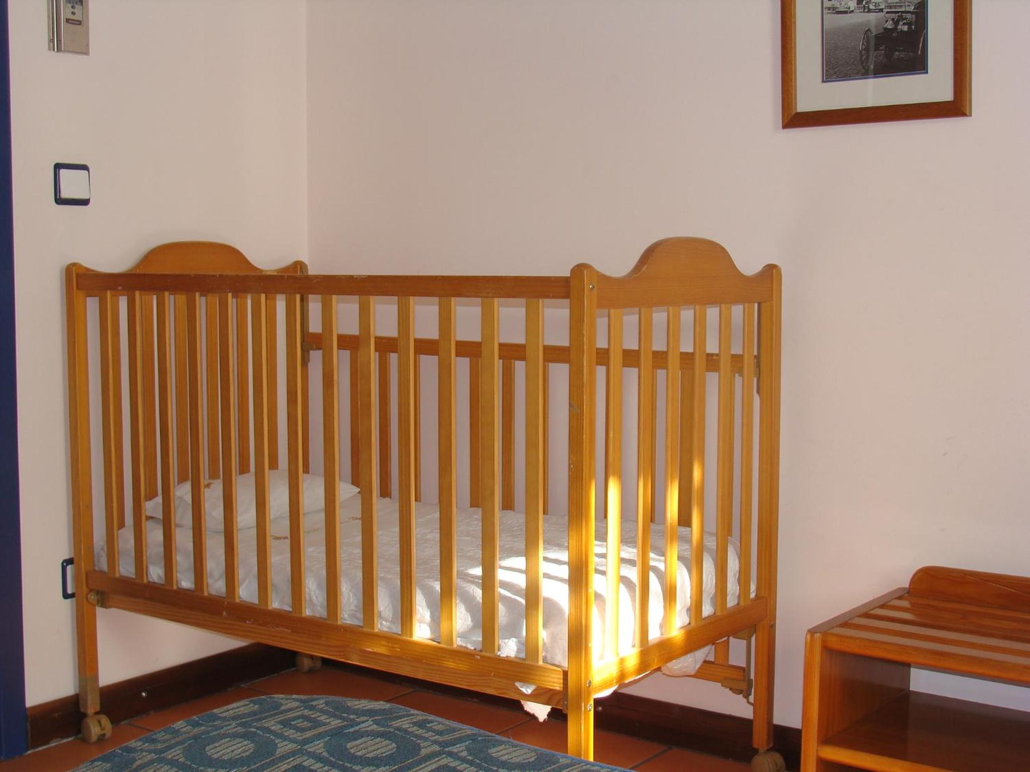 One-Bedroom Apartment - Photo 15