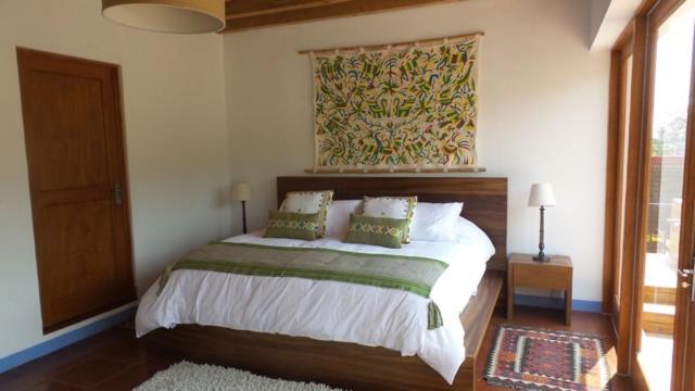 King Suite with Spa Bath - Photo 1