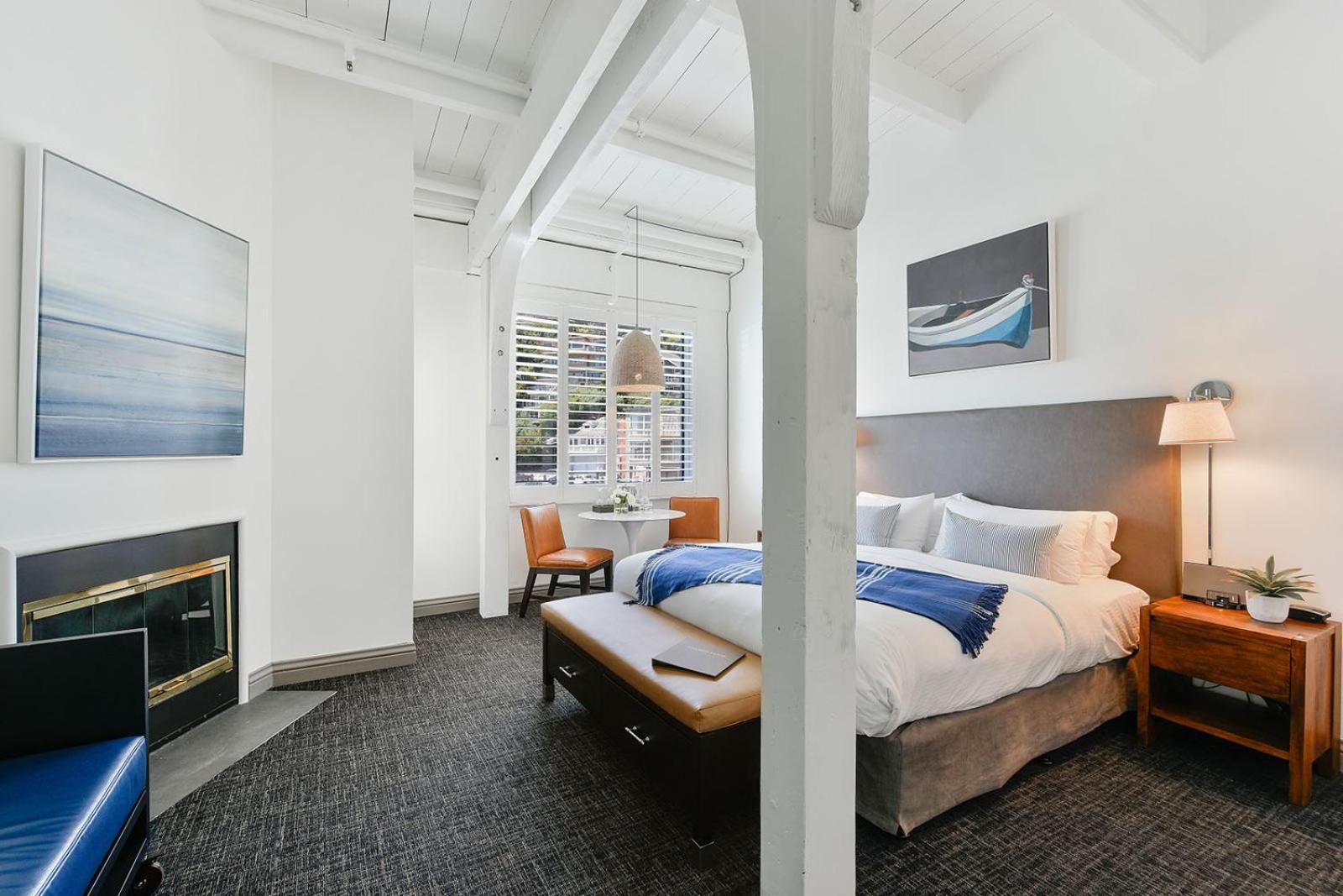 Deluxe King Room photo 3