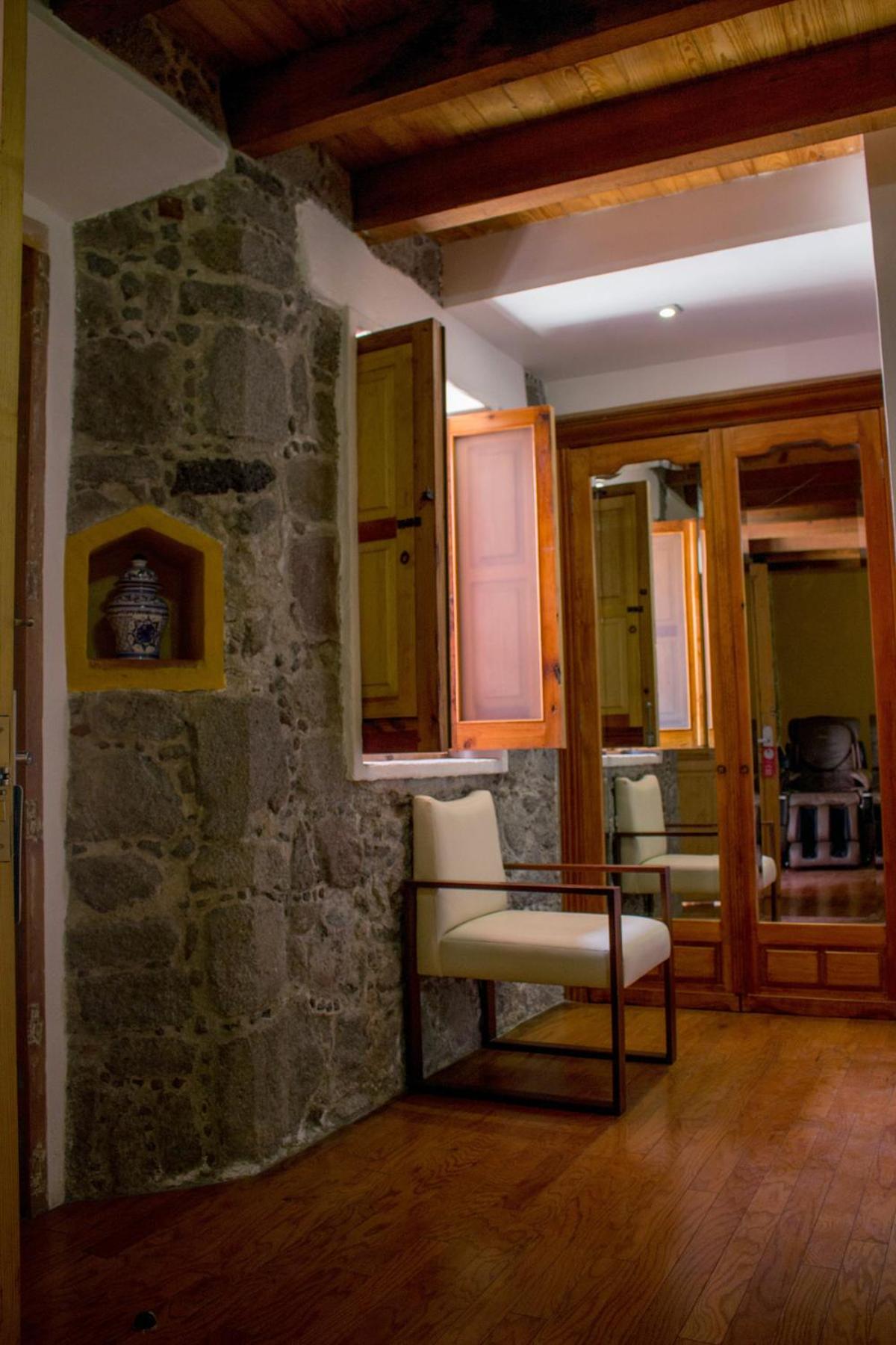 King Suite with Spa Bath