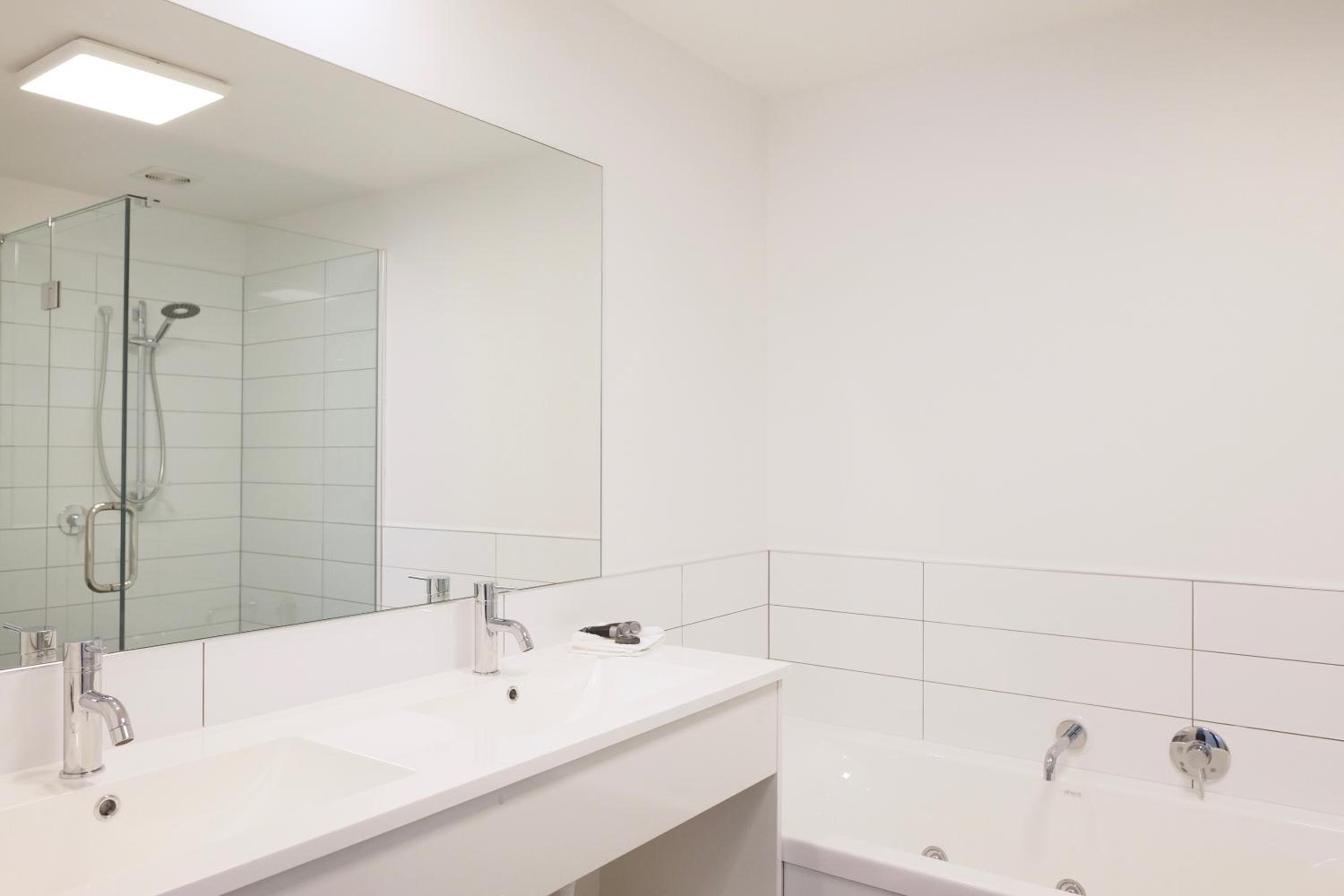 Studio (3 Adults) - Photo 4