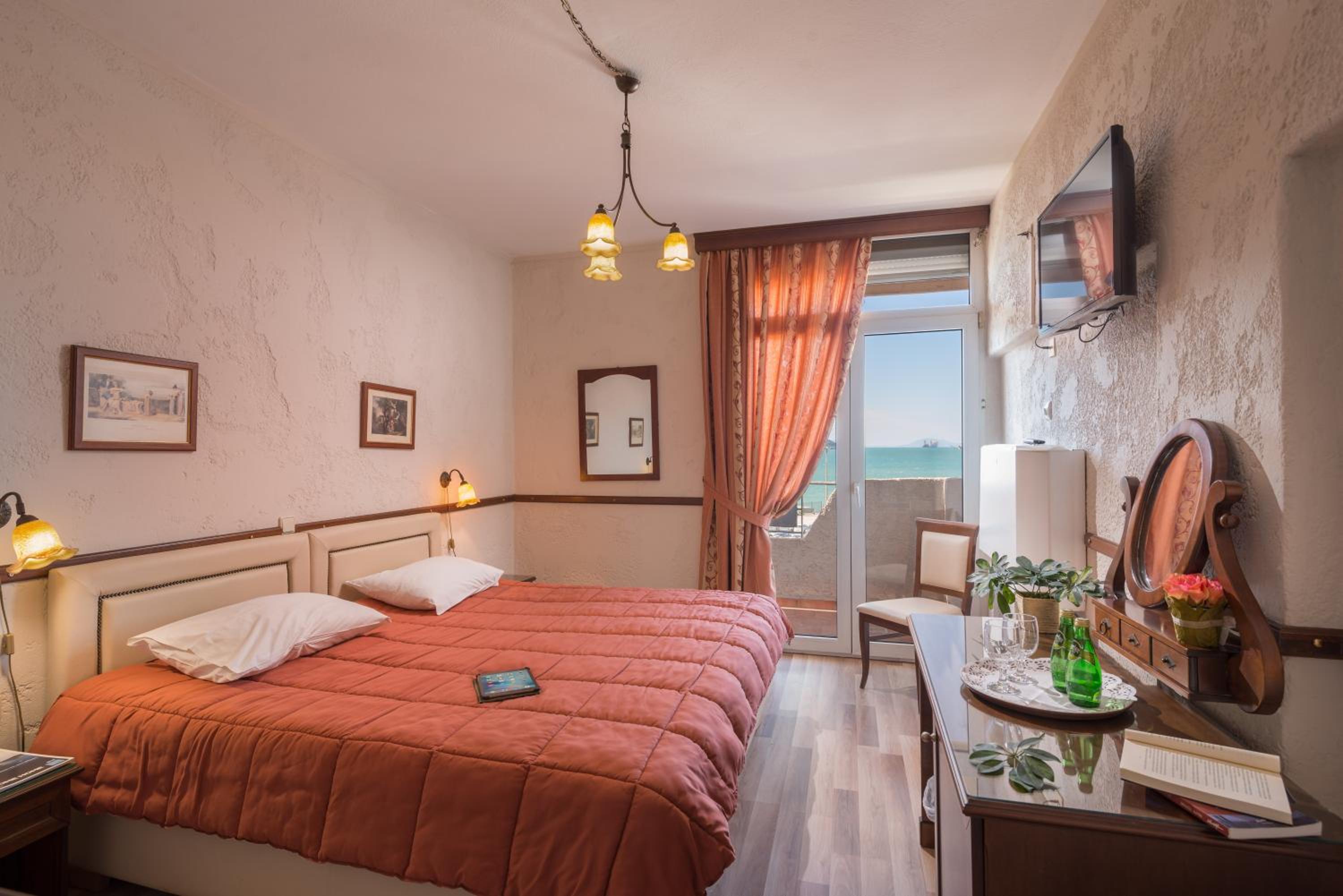 Twin Room with Sea View