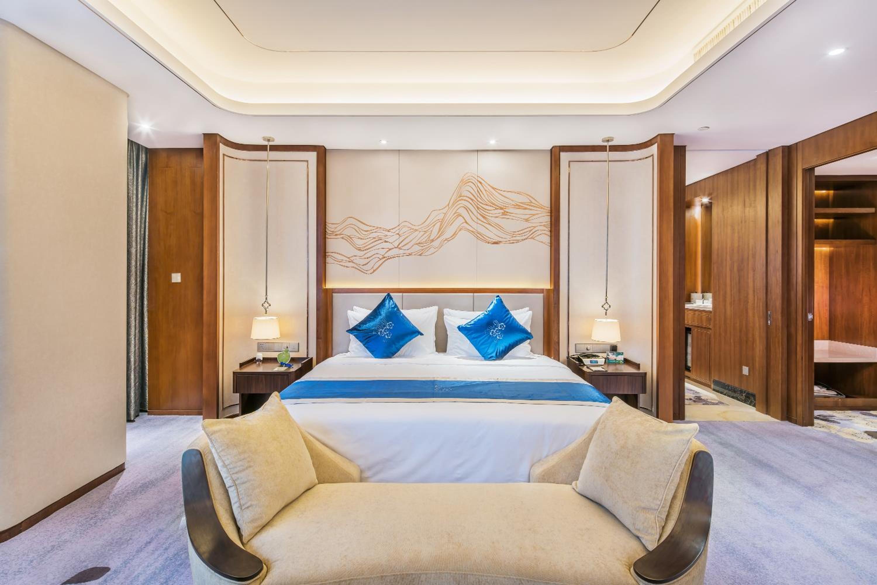 One-Bedroom Suite