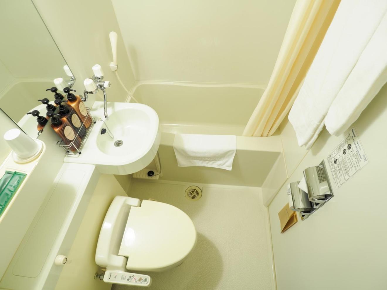 Twin Room - Smoking - Photo 9