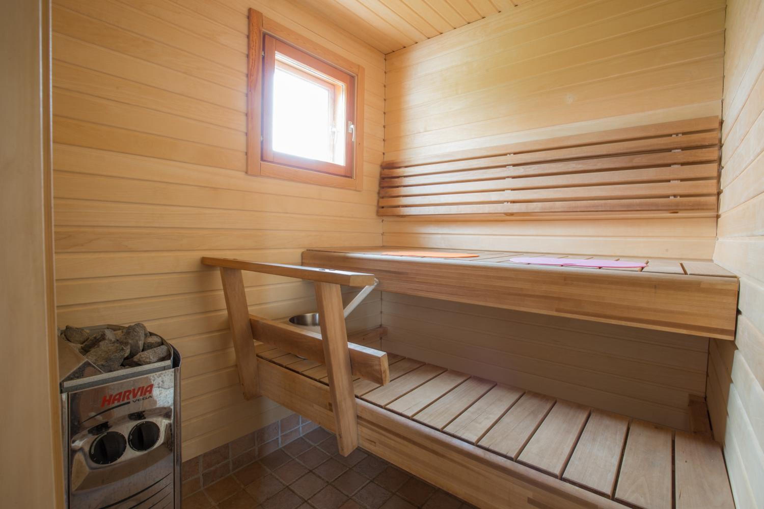 Cottage with Sauna - Photo 10