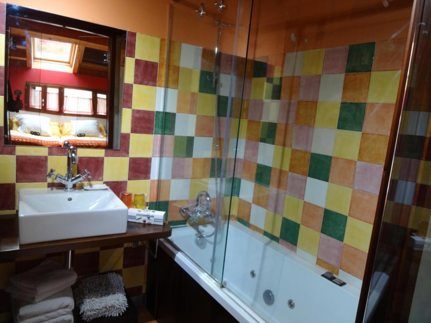 Deluxe Queen Room photo 3