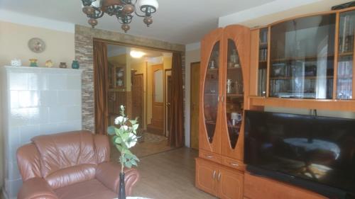 Apartment - Ground Floor photo 3