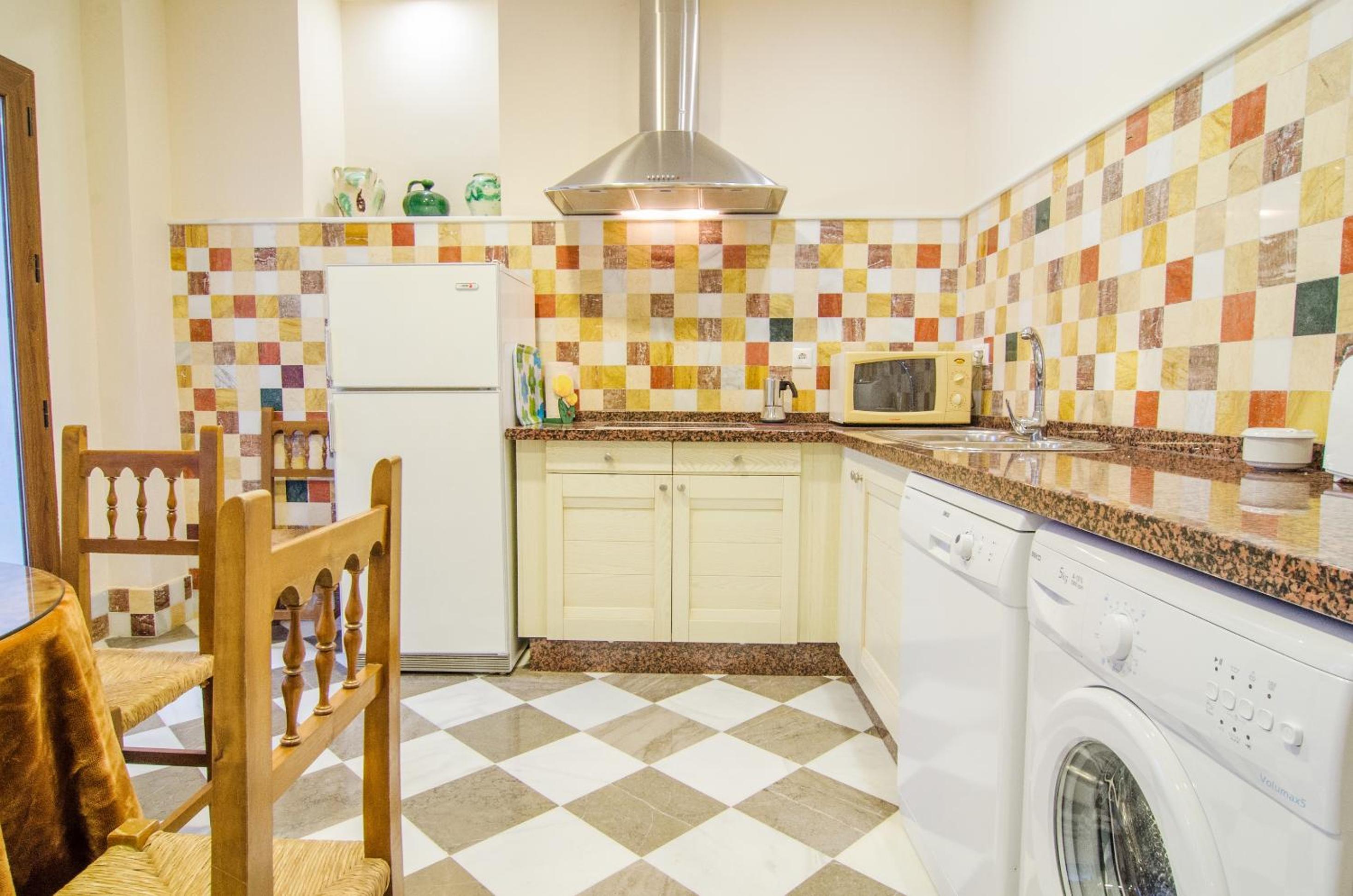 Apartment - Ground Floor - Photo 14