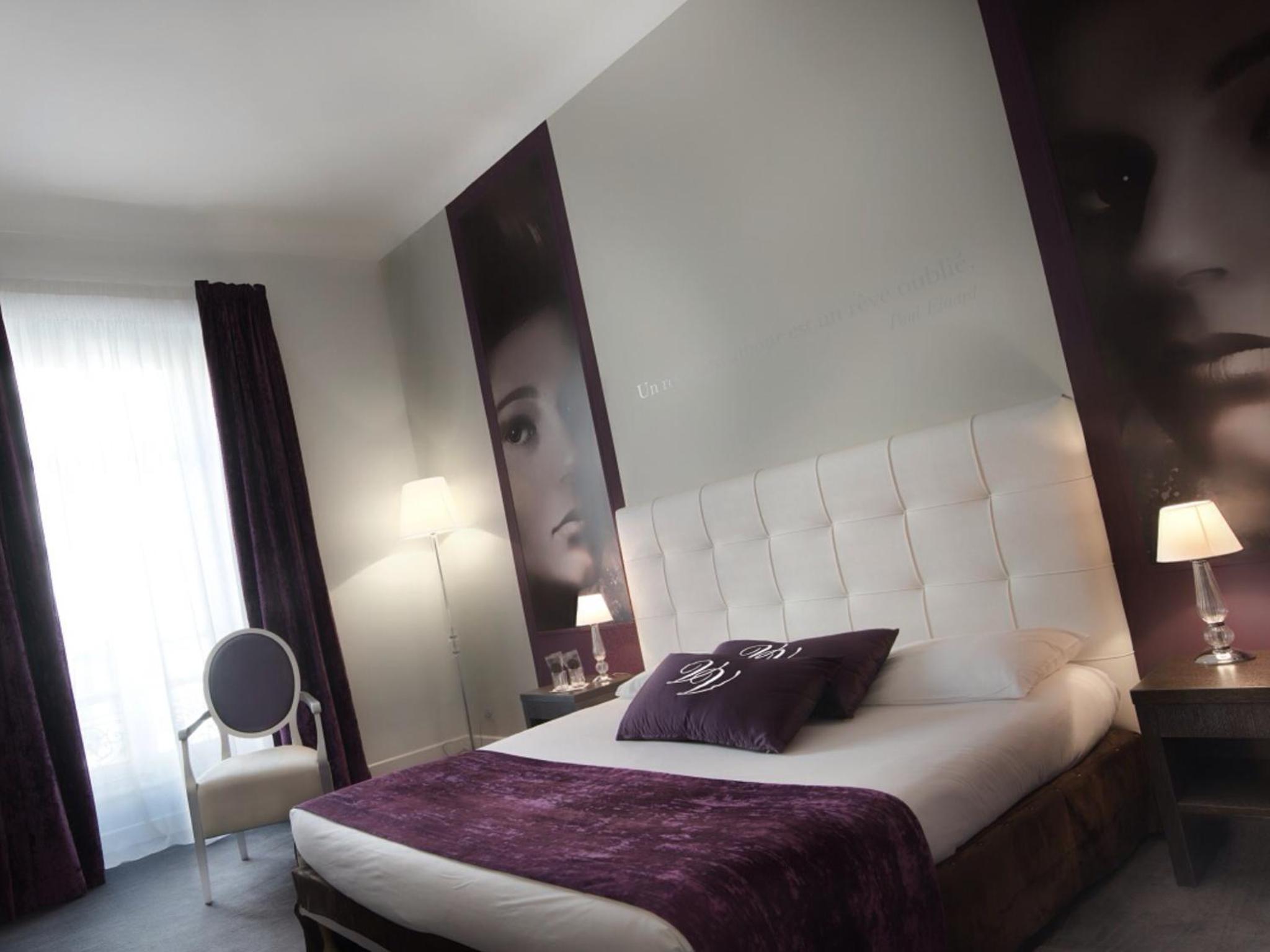 Superior Double Room with City View - Photo 4