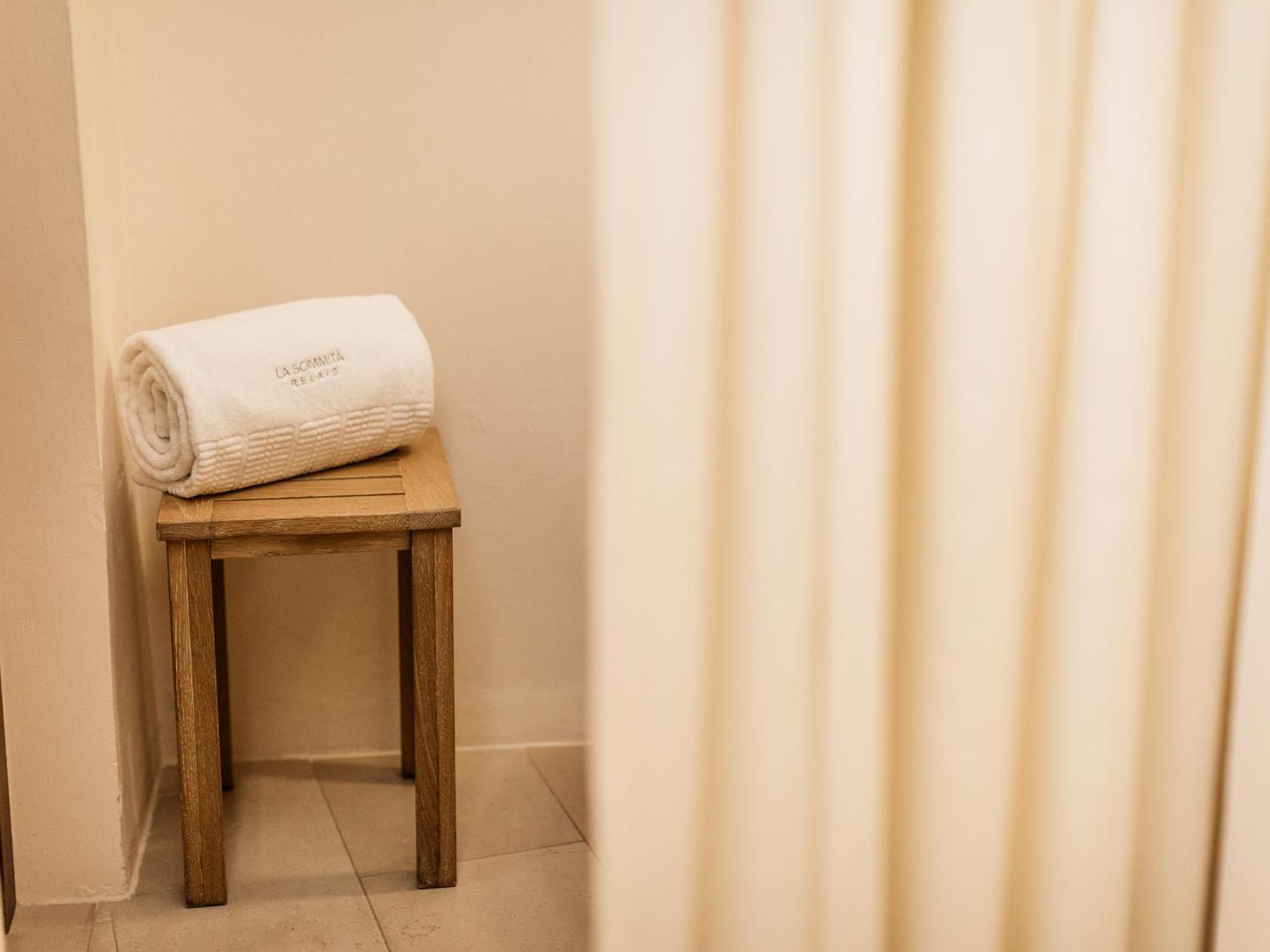 Deluxe Double Room - Photo 3