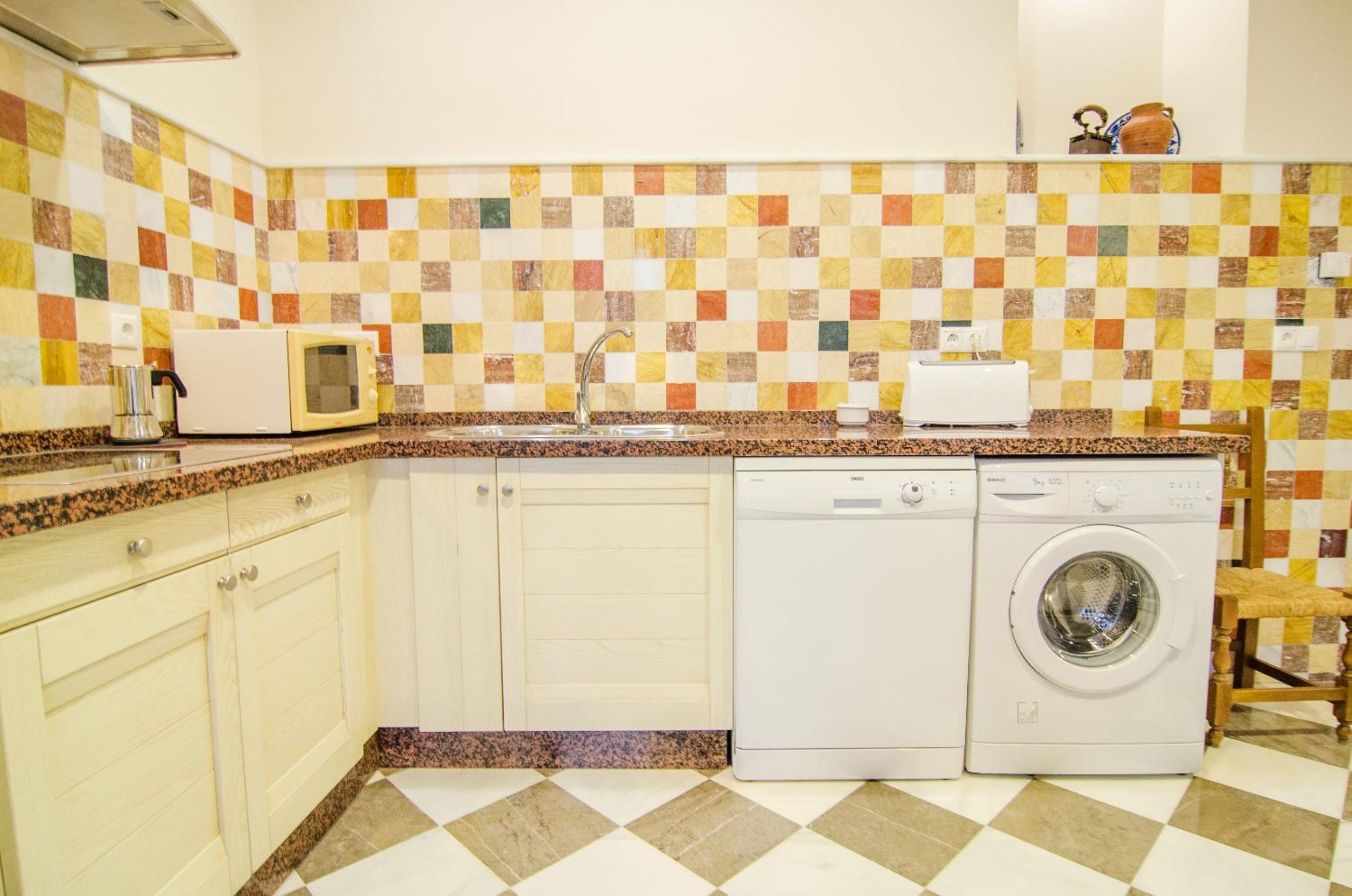 Apartment - Ground Floor - Photo 16