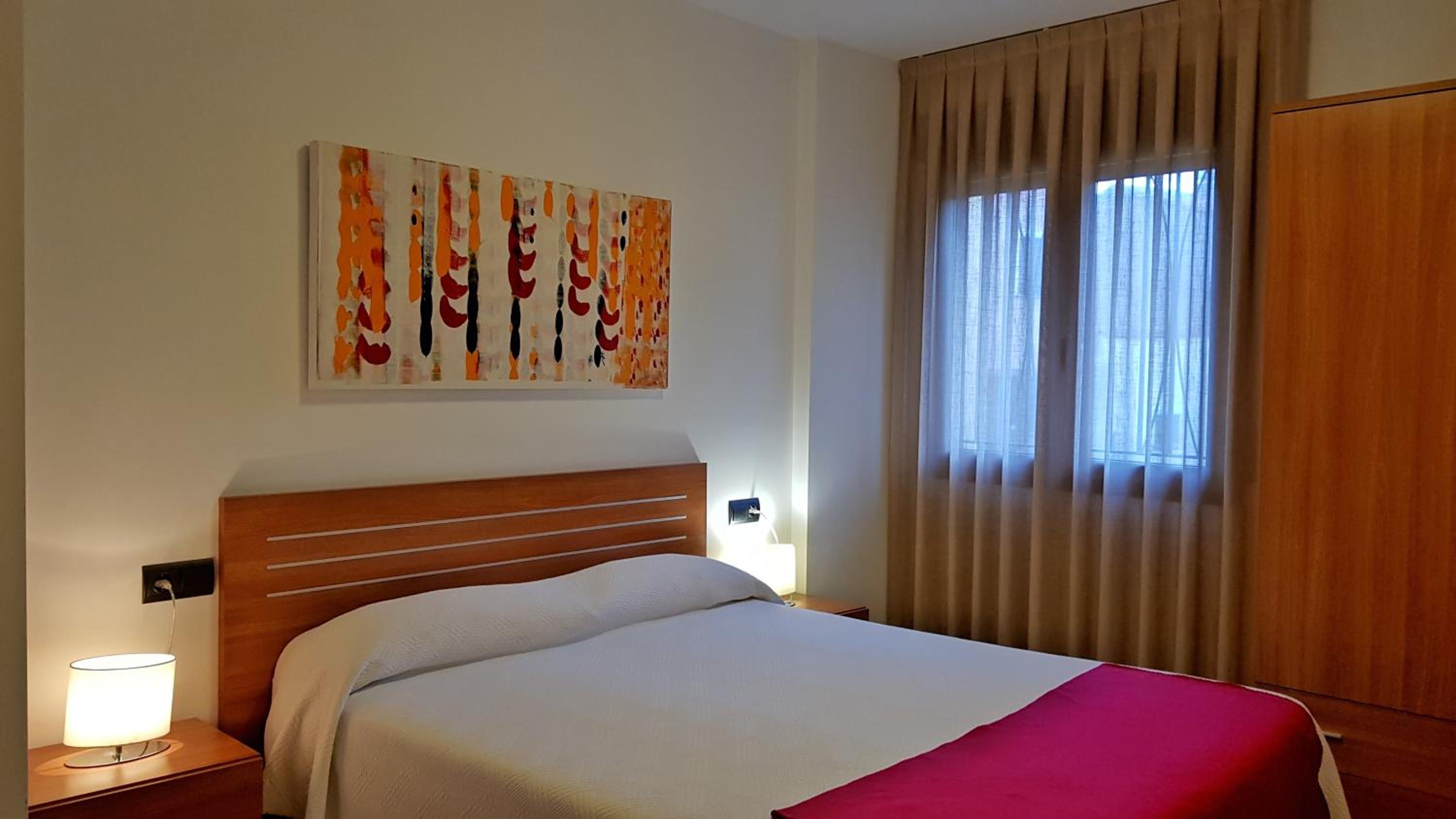 One-Bedroom Apartment (4 Adults) - Photo 1