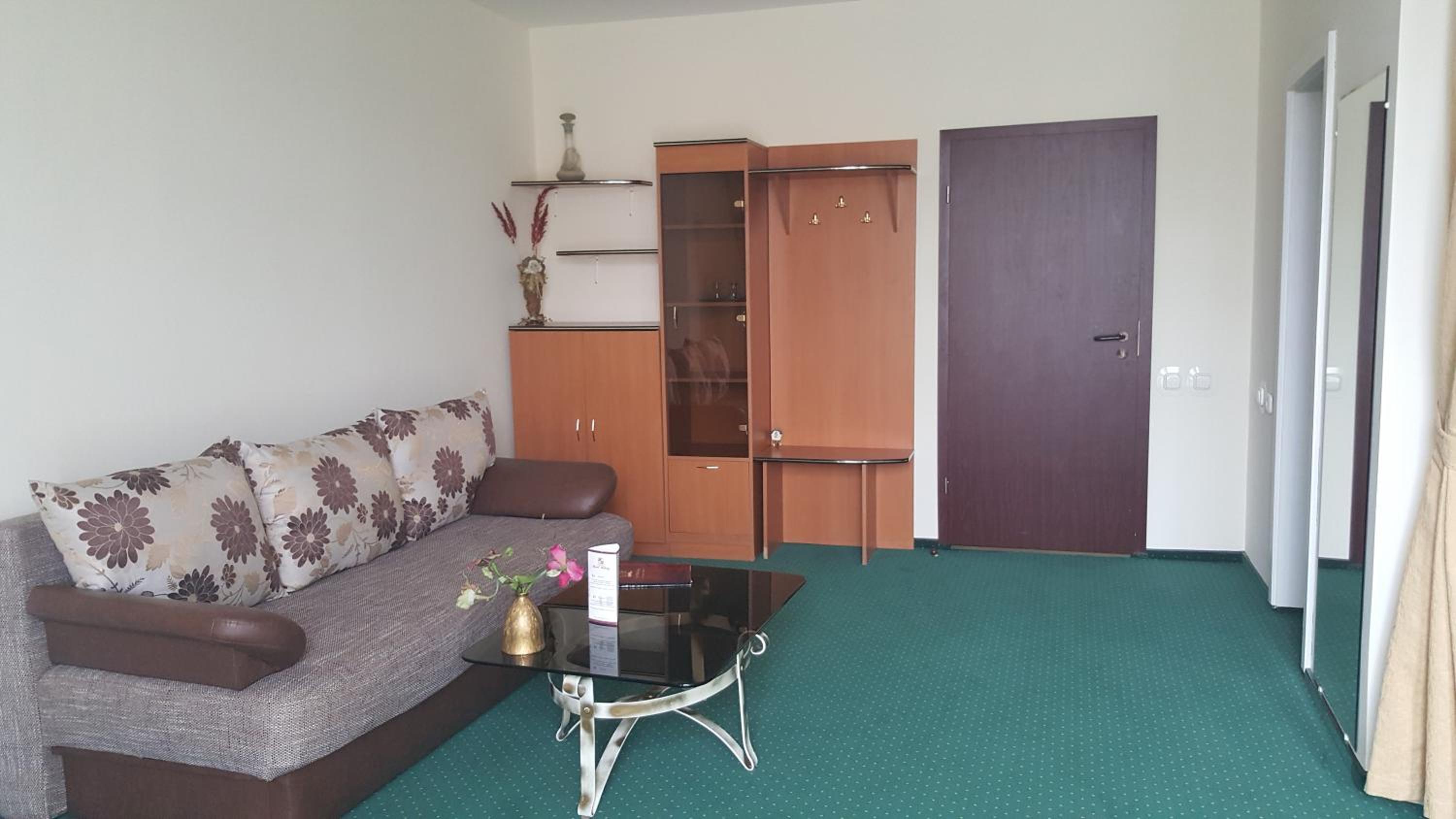 Suite photo 1