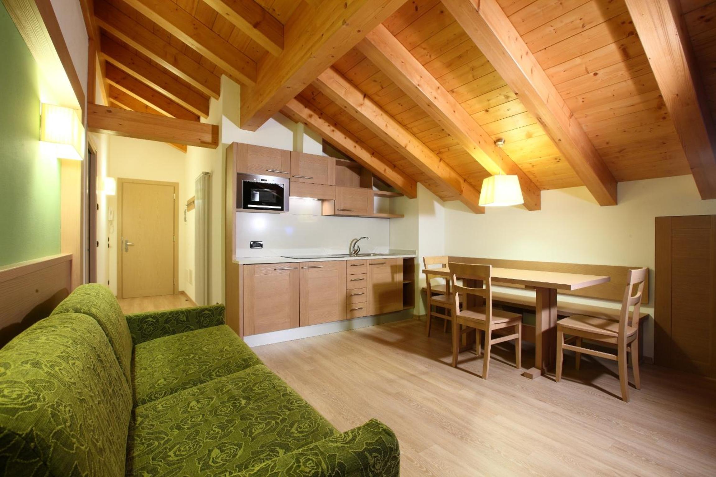 Apartment with Balcony photo 1