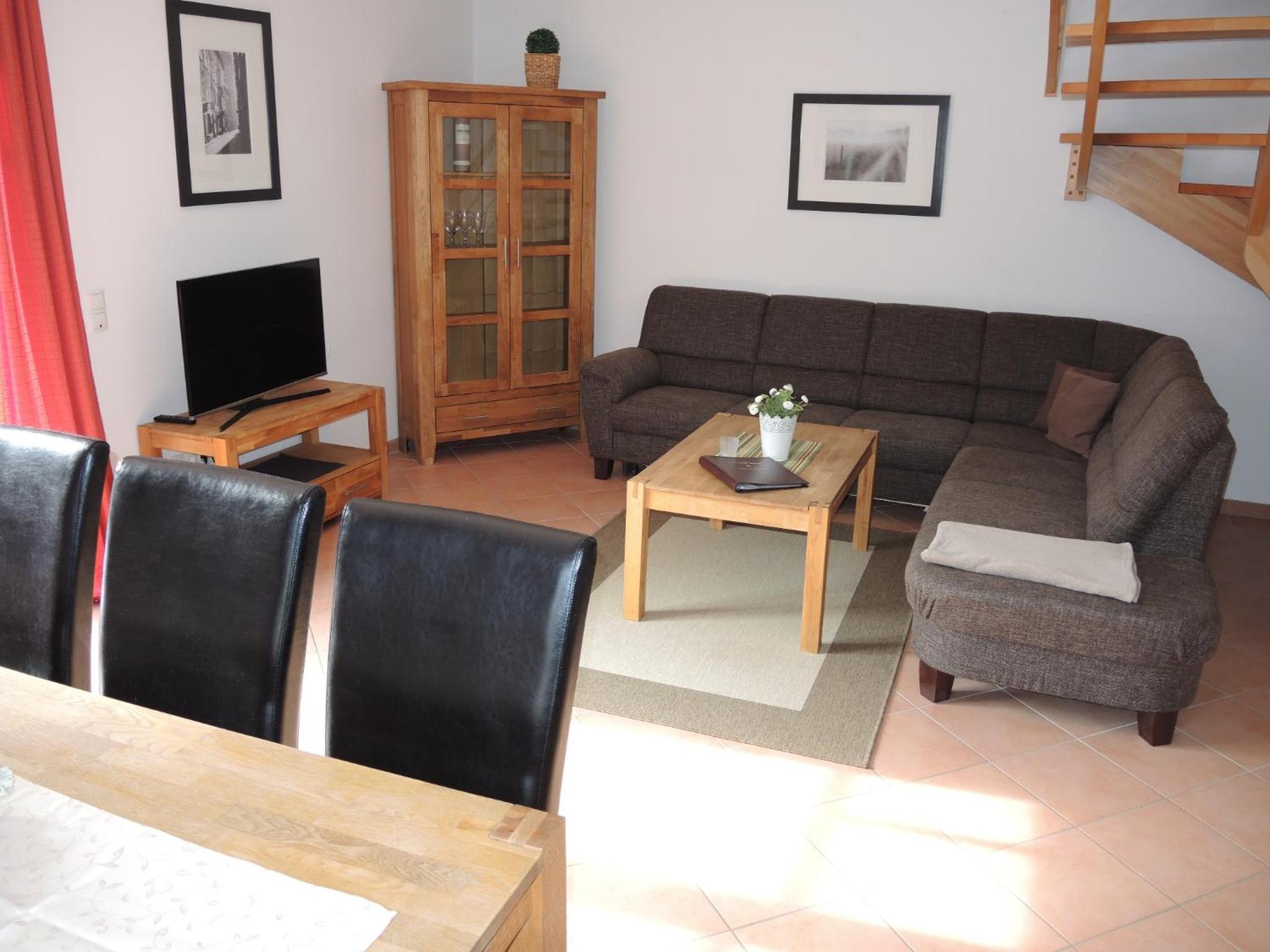 Three-Bedroom House (3-7 Adults) photo 1