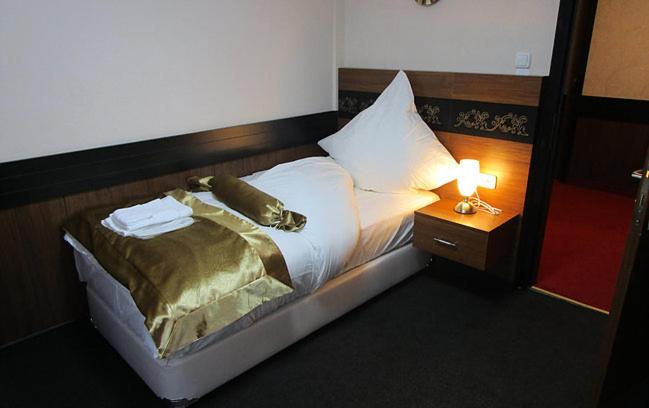 Single Room photo 3
