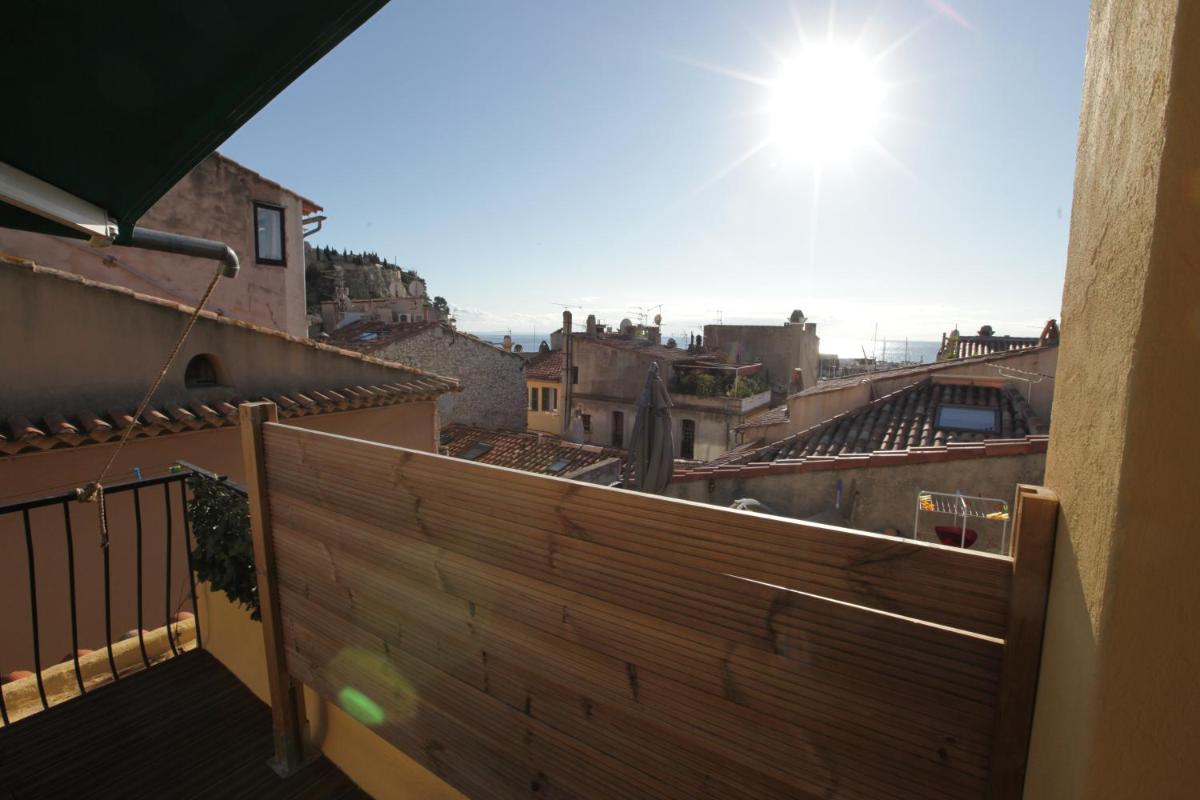 Apartment with Terrace - Split Level photo 3