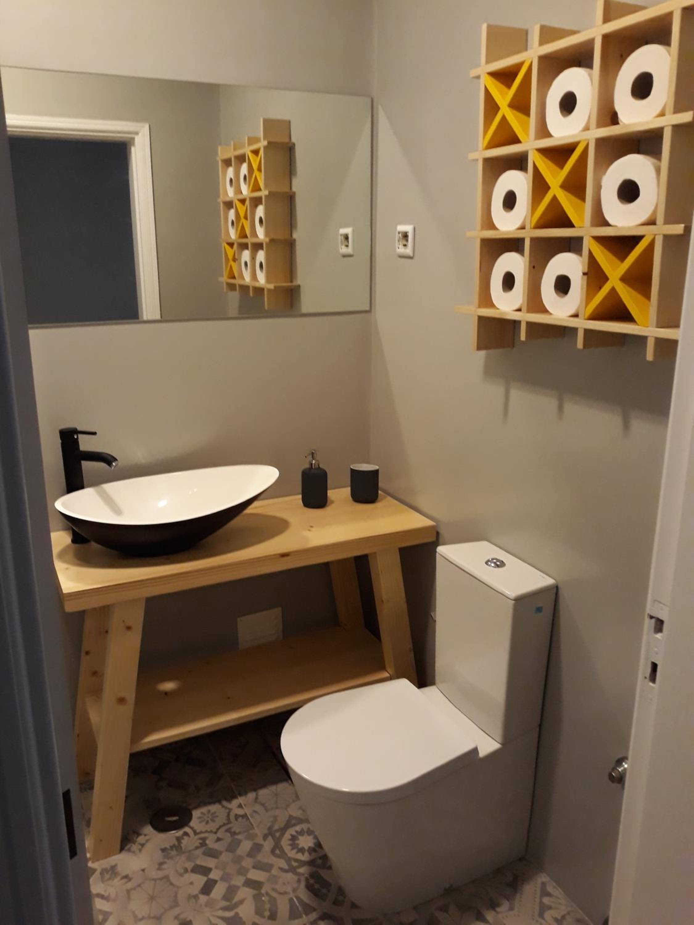 Four-Bedroom House - Photo 20