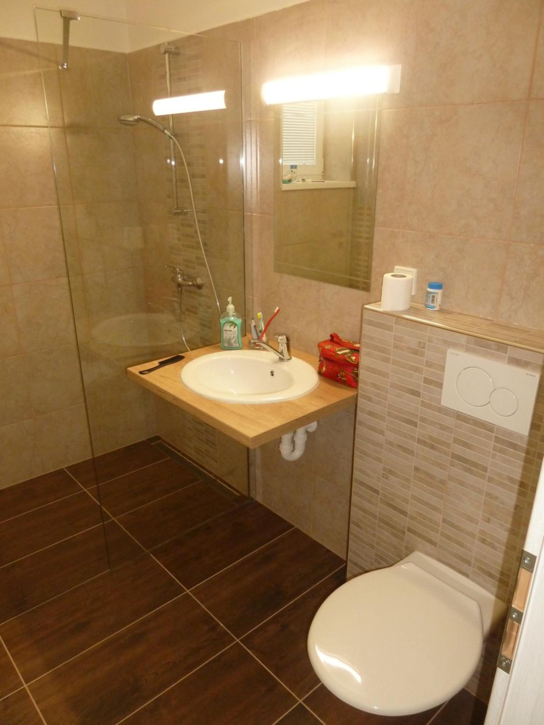 Apartment - Ground Floor photo 3