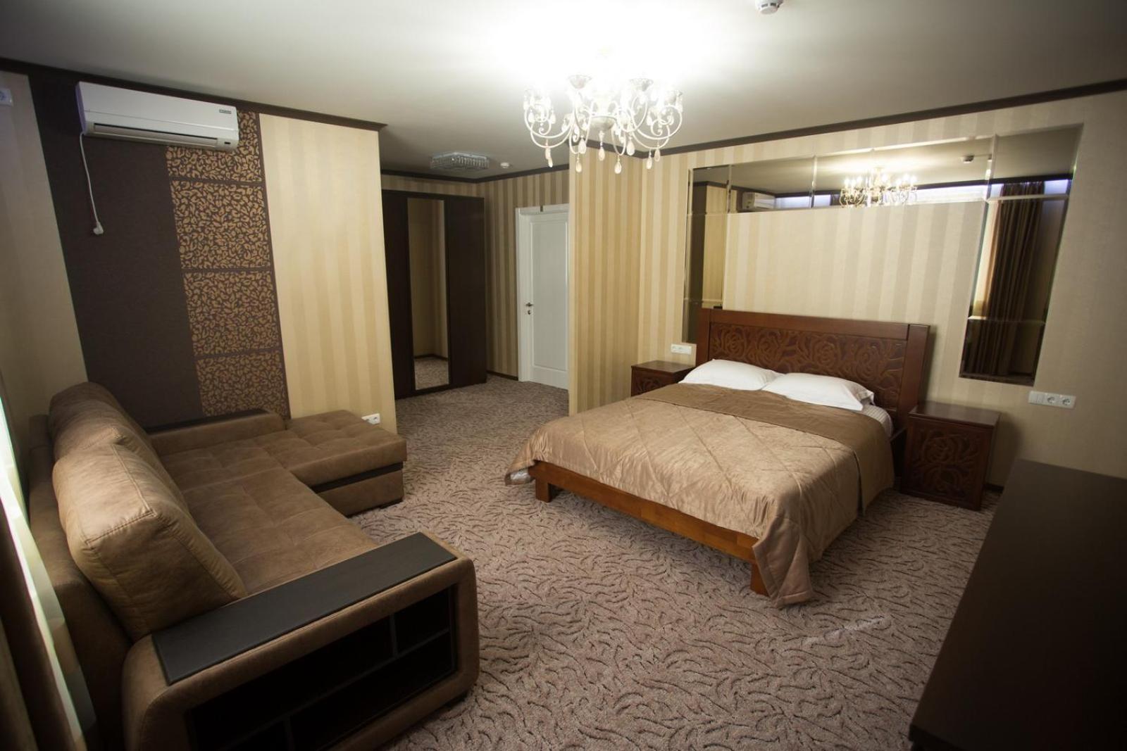 One-Bedroom Suite